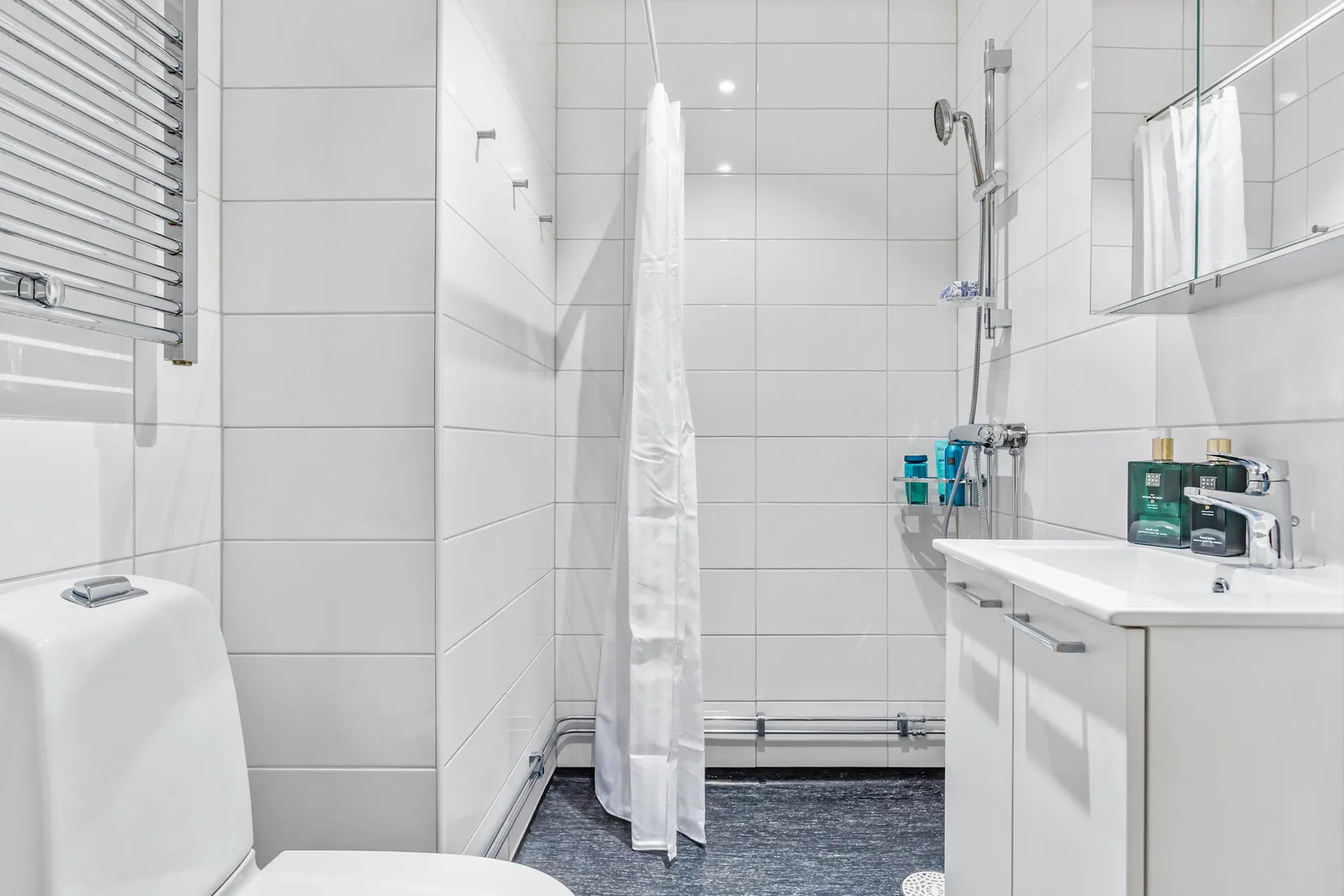 Bostadsrätt, Lomvägen 663, Kärrdal, Sollentuna