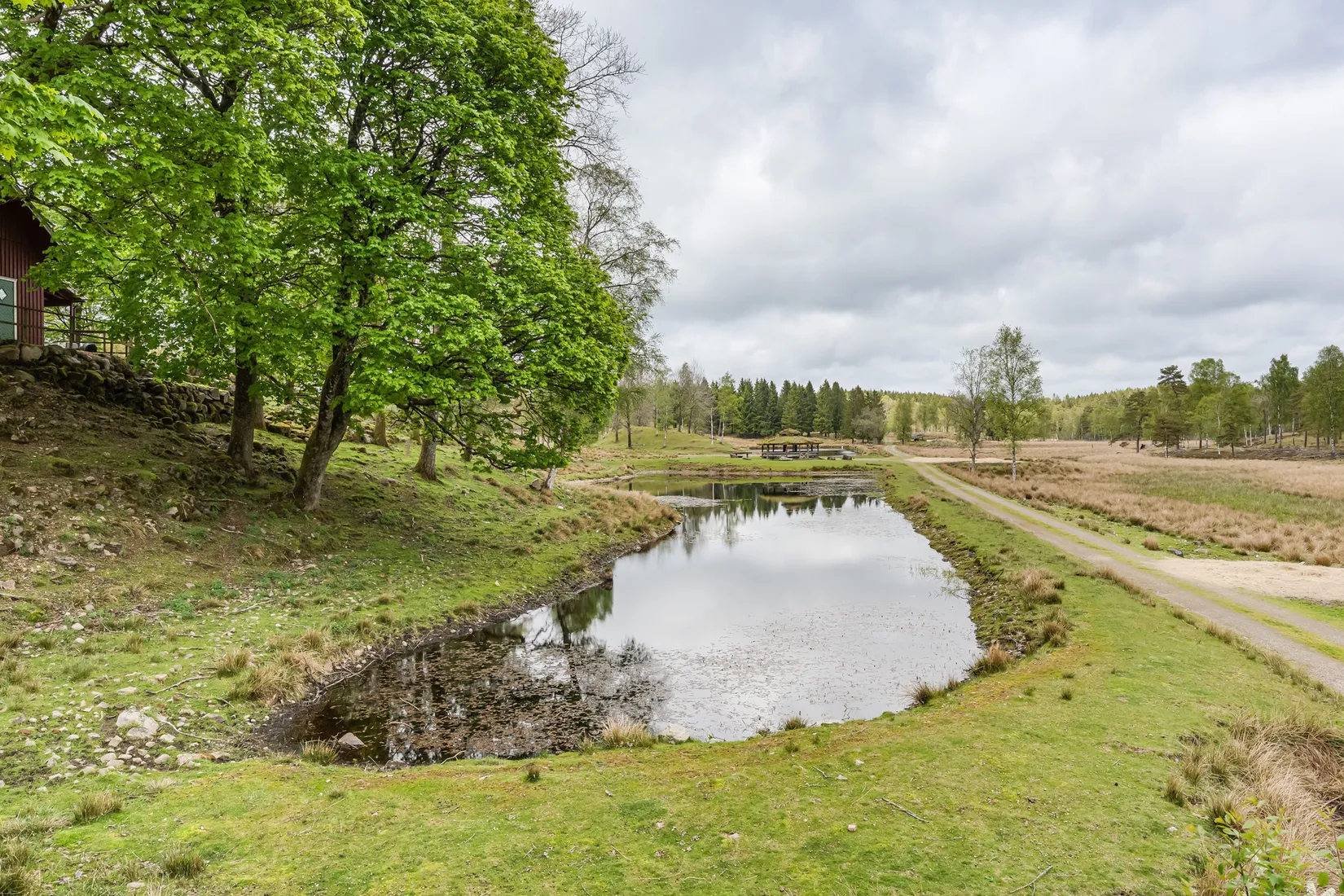 Gård/Skog, Ulvered 107+108, Ulvered, Laholm