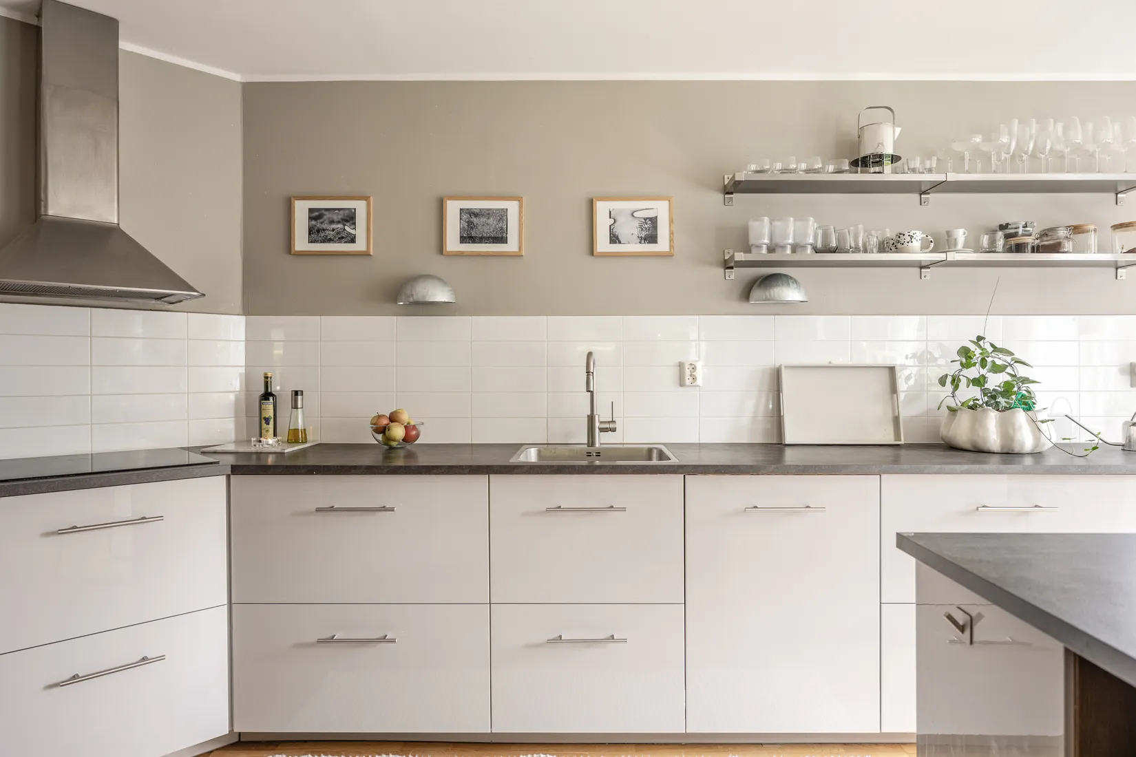 Bostadsrätt, Vallbostrand 24A, Vallbostrand, Vallentuna