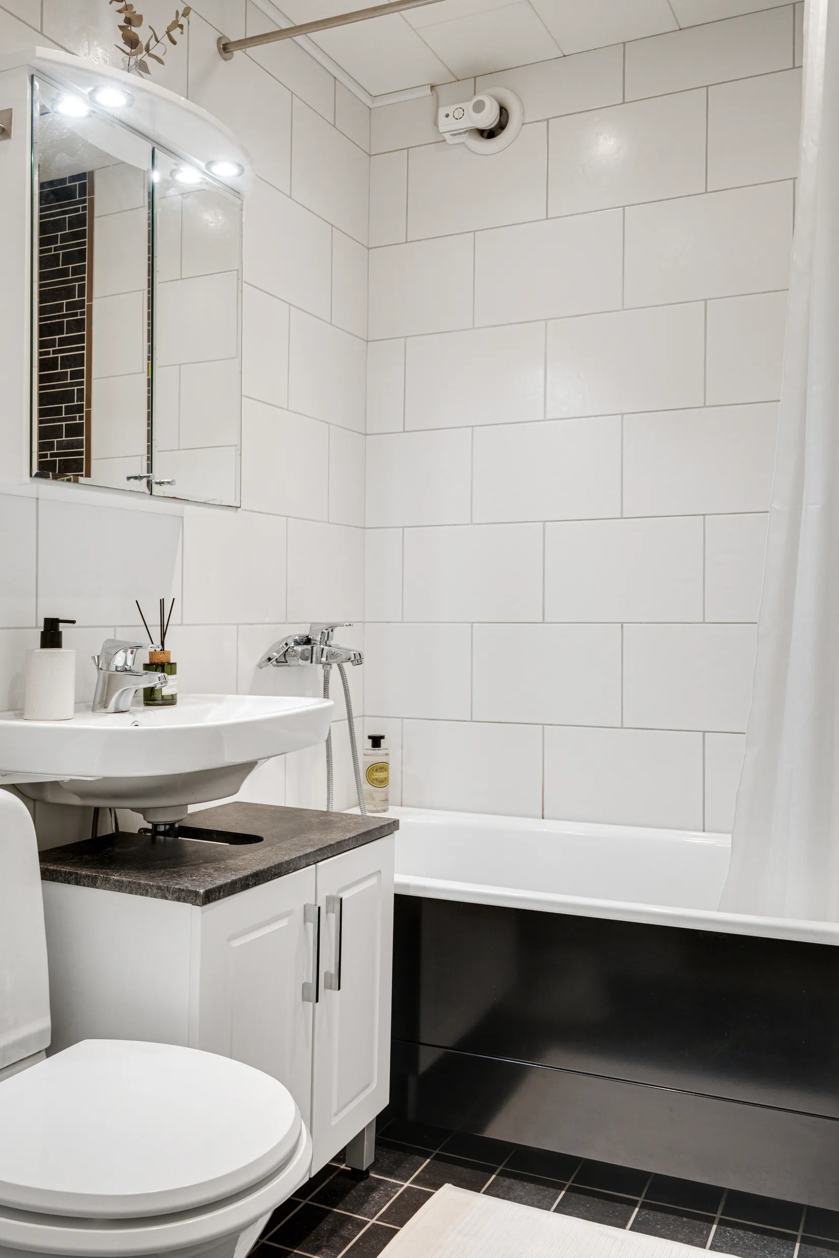 Bostadsrätt, Skolvägen 8C, Mölnlycke - Centrum, Härryda