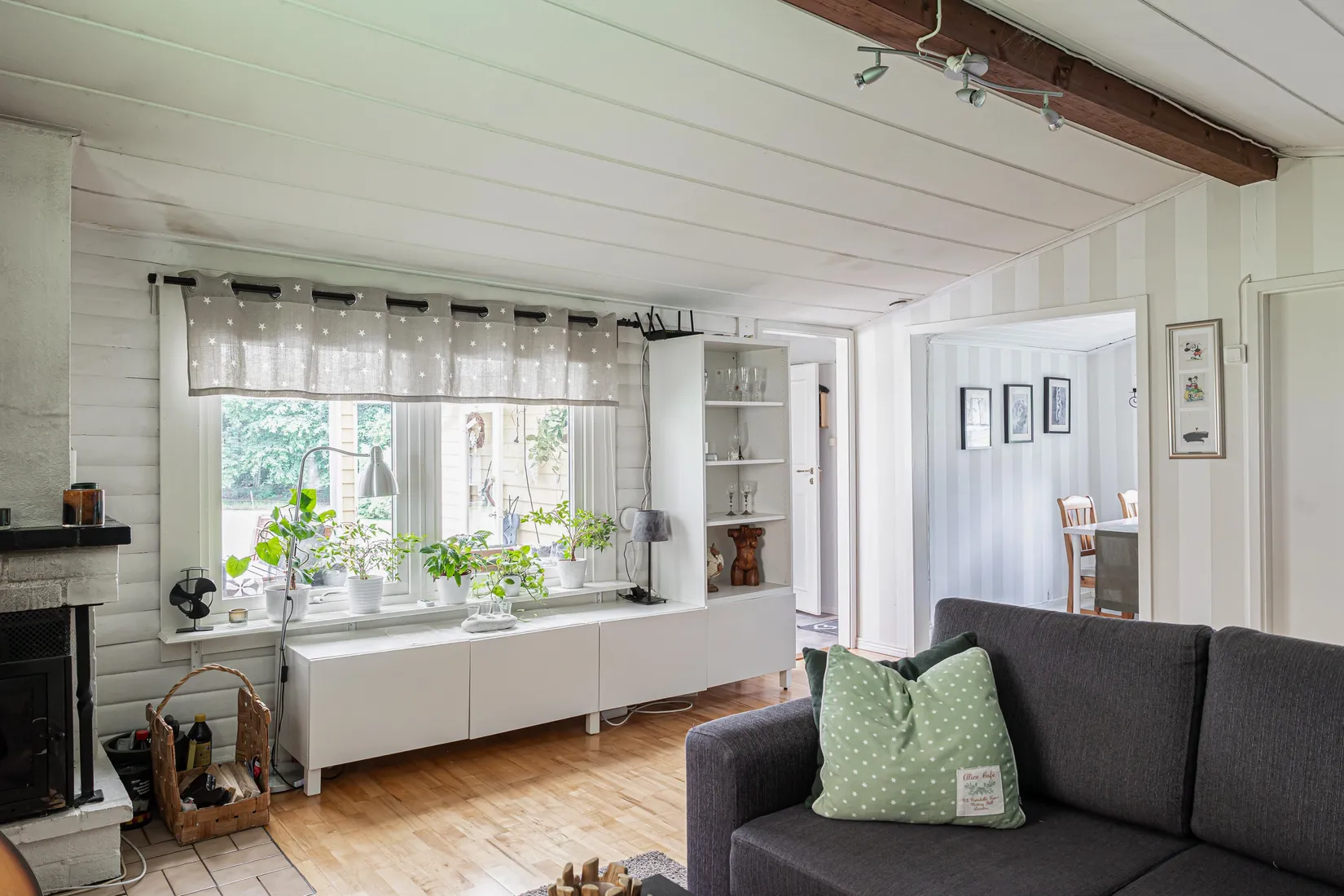 Villa, Kohagsstigen 2, Kvicksund, Västerås