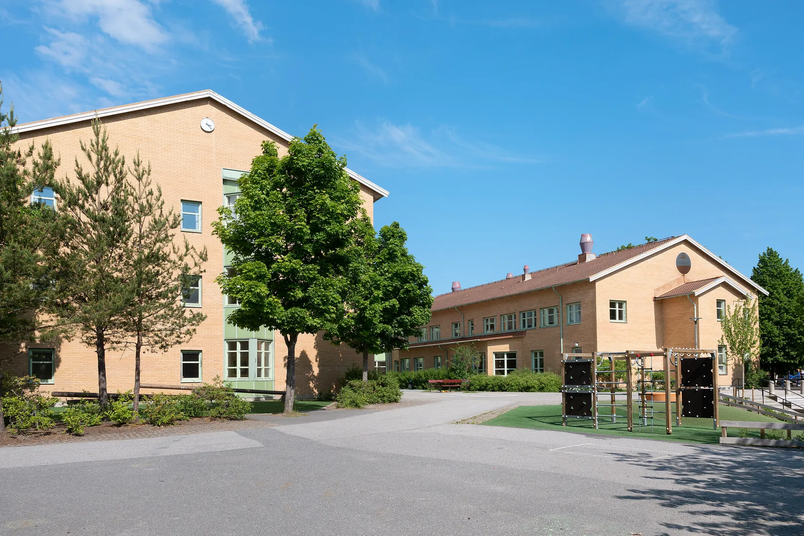 Radhus, Musikalvägen 48, Mörtvik/Skogås, Huddinge