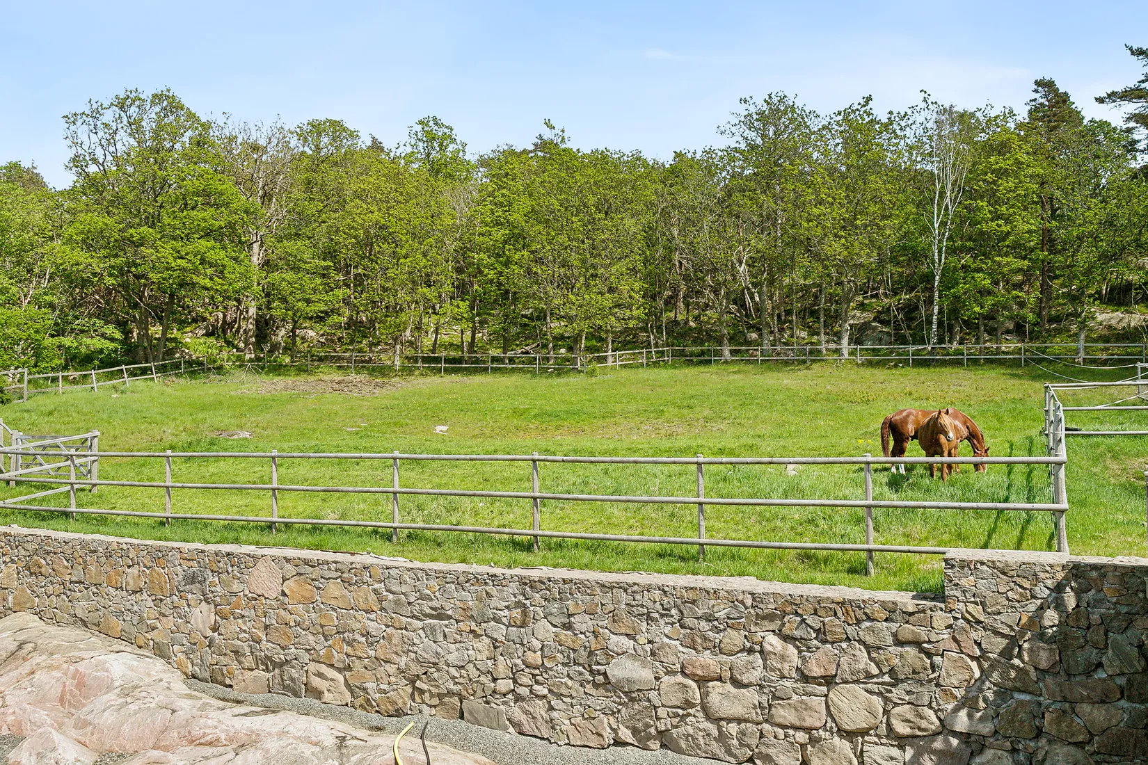 Gård/Skog, Karlbotrångsvägen 34, Kungsbacka