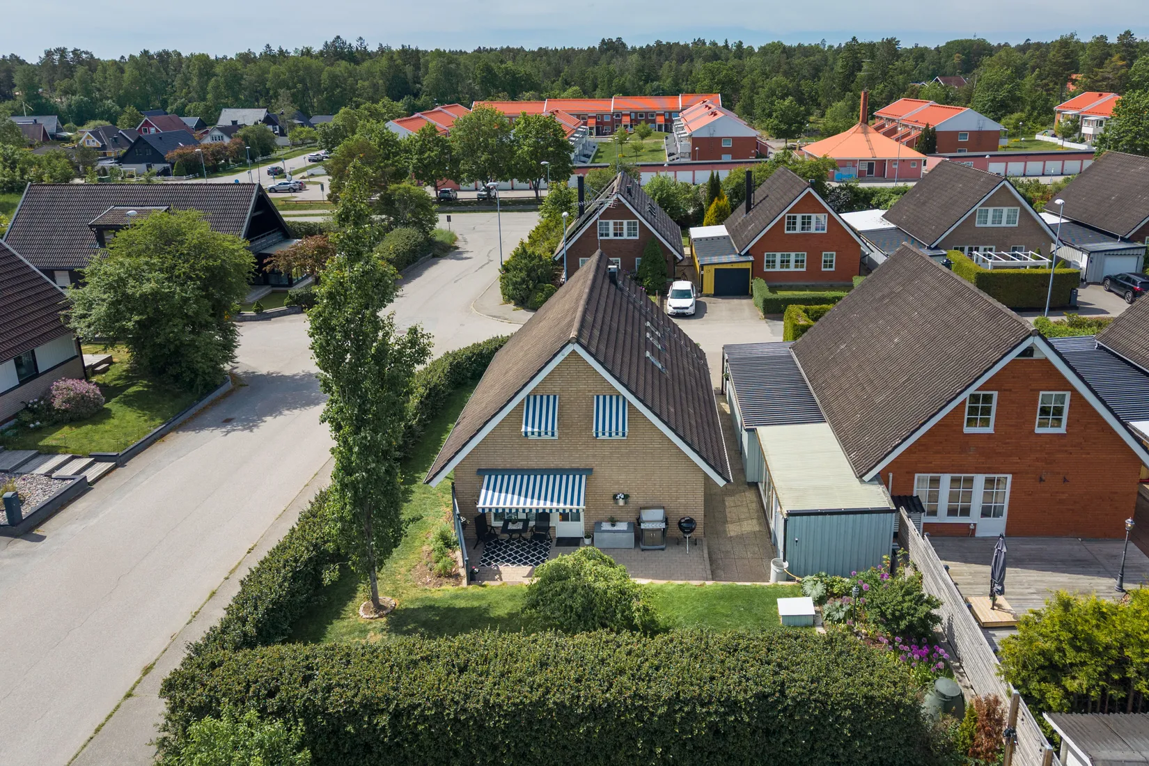 Villa, Radhus, Odonstigen 16, Finninge, Strängnäs