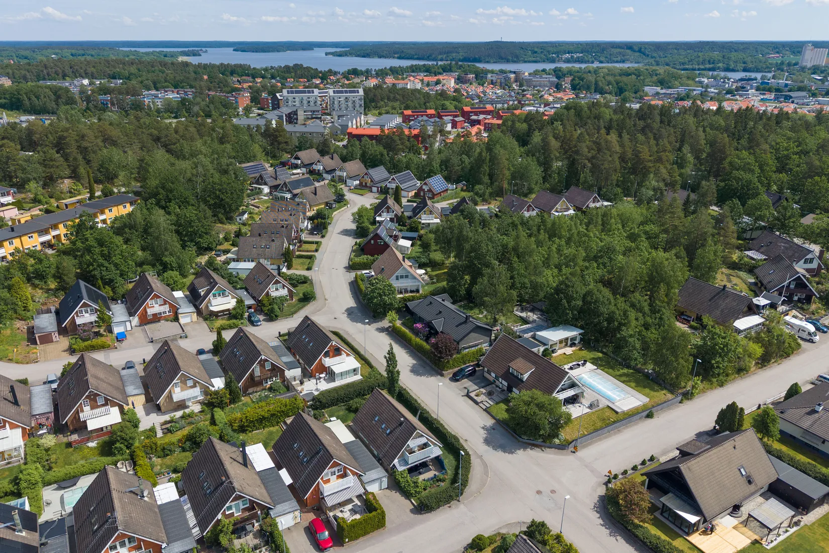 Villa, Radhus, Odonstigen 16, Finninge, Strängnäs
