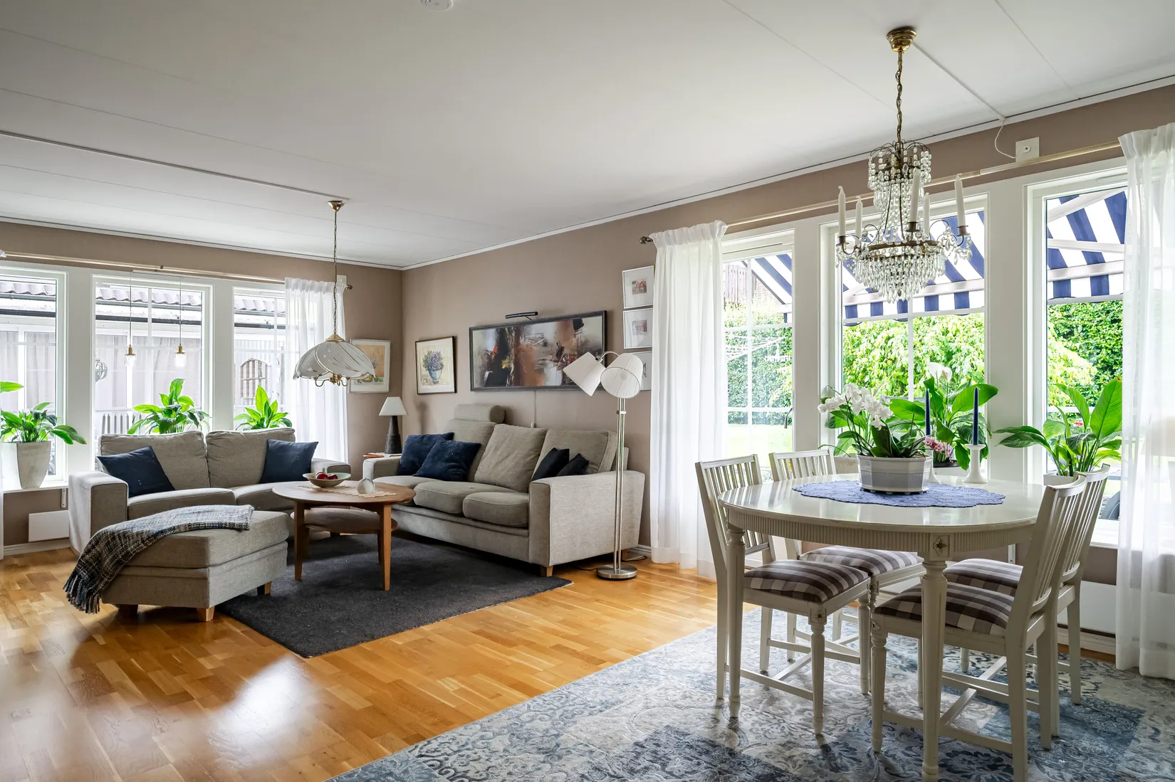 Radhus, Odonstigen 16, Finninge, Strängnäs