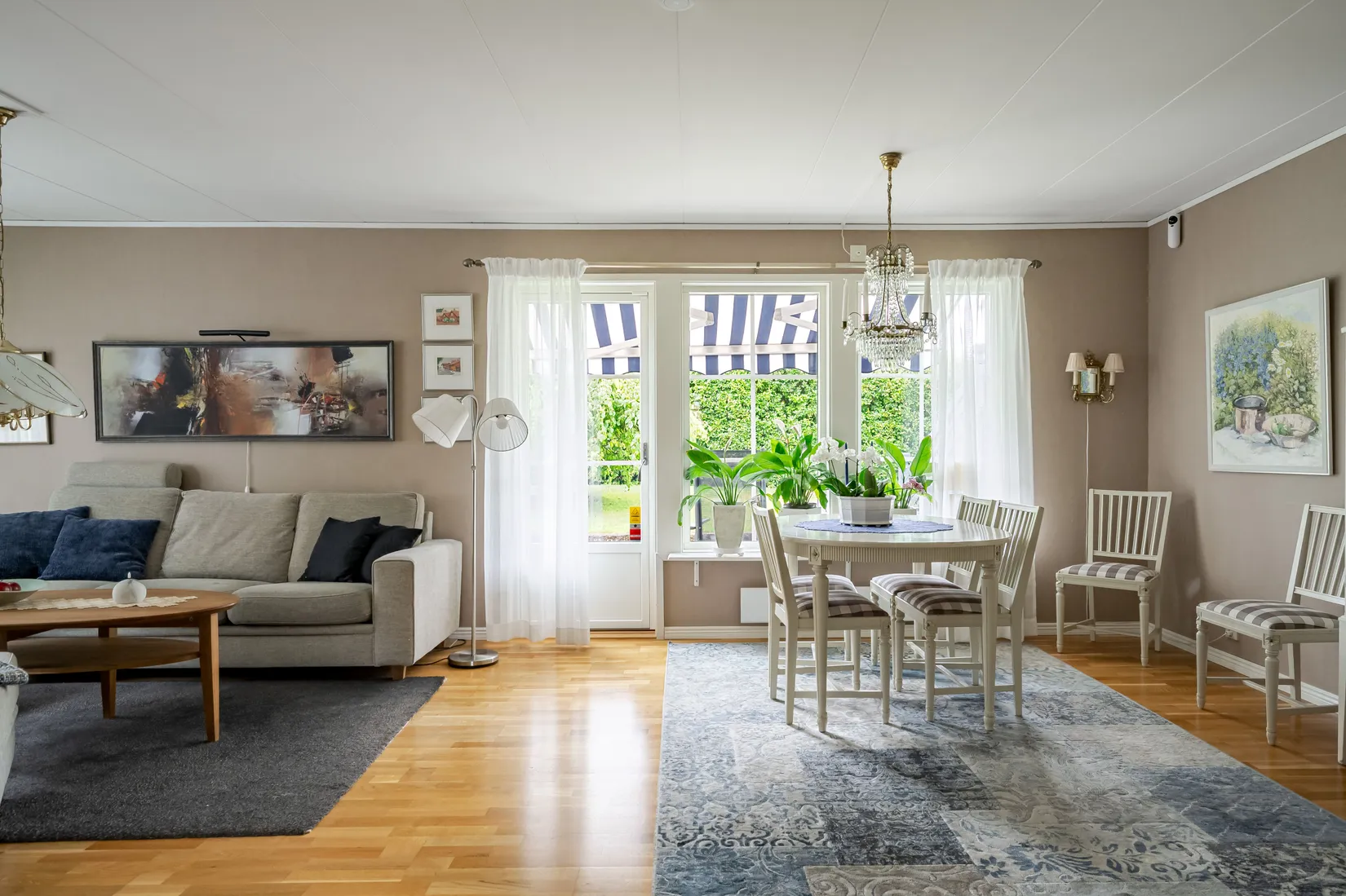 Radhus, Odonstigen 16, Finninge, Strängnäs