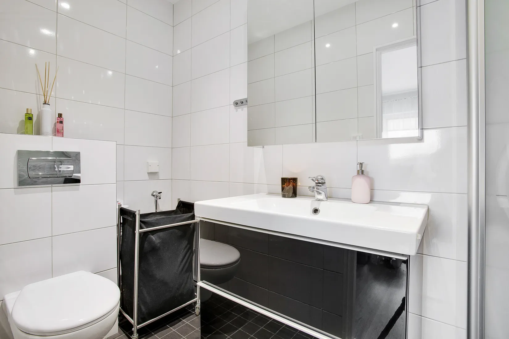 Bostadsrätt, Jämtlandsgatan 90, 2 tr, Vällingby Centrum, Stockholm