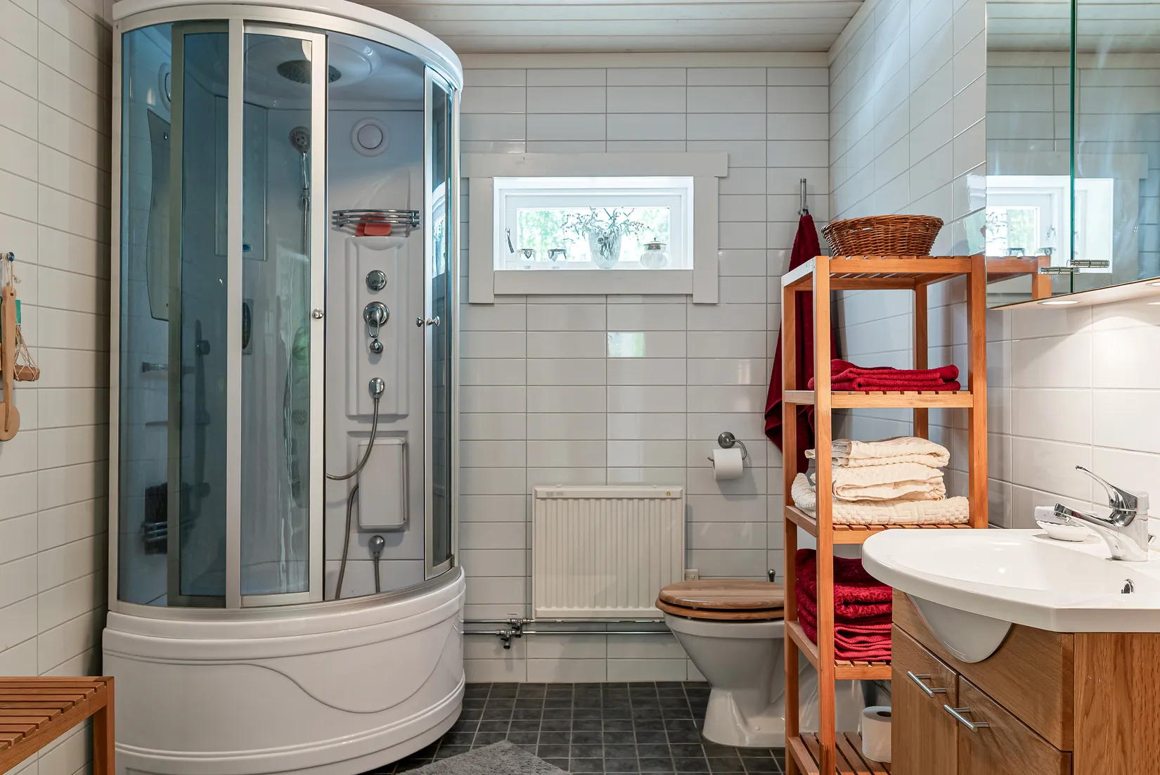 Villa, Ålövägen 36, Österåker