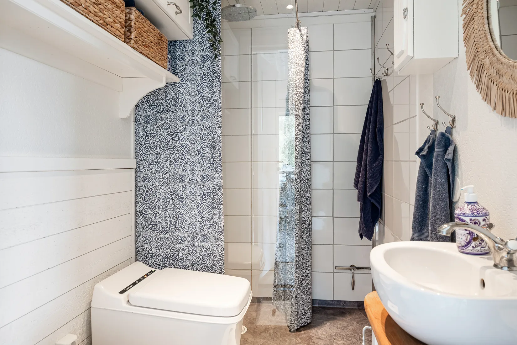 Villa, Vättersö 42, Österåker