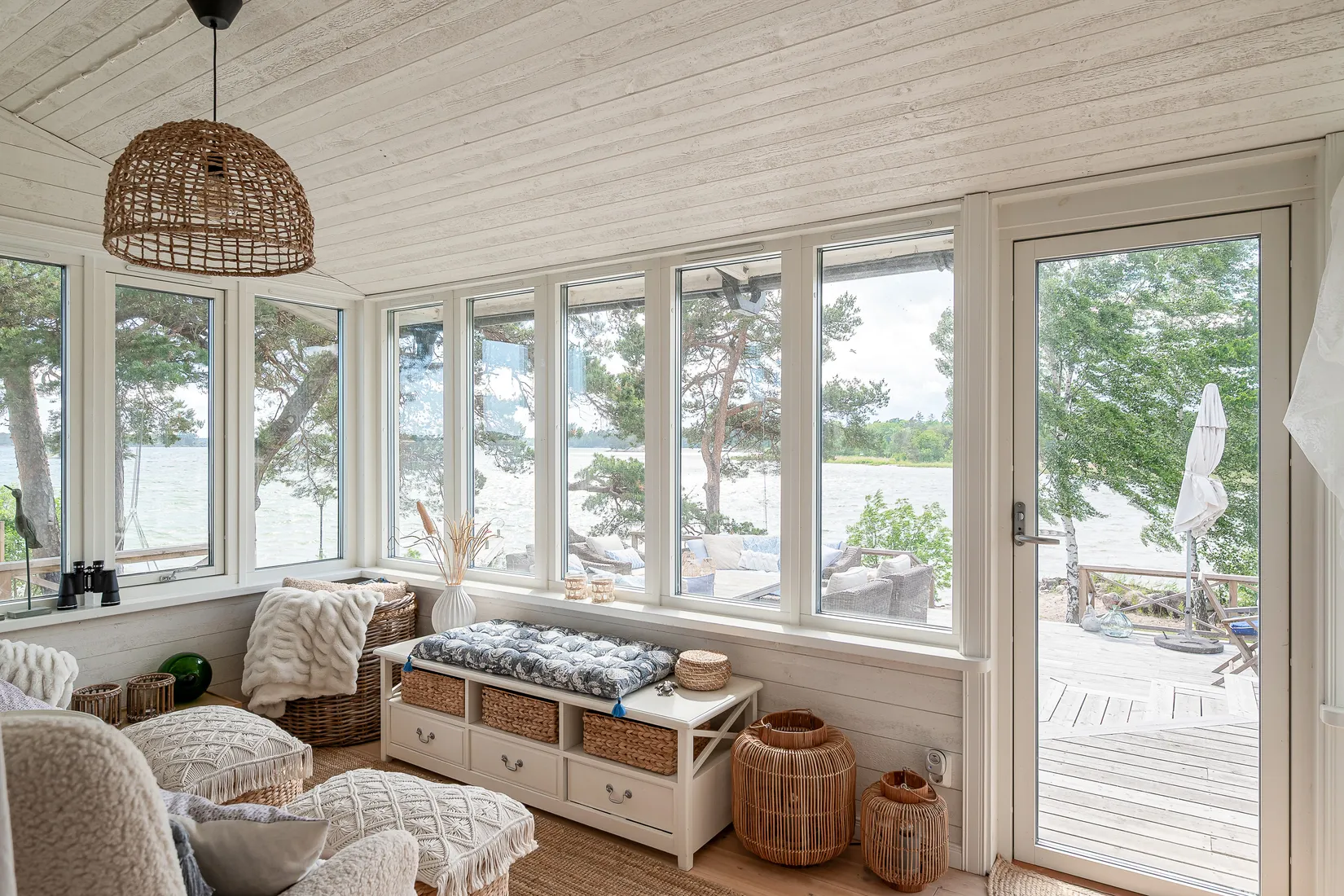 Villa, Vättersö 42, Österåker
