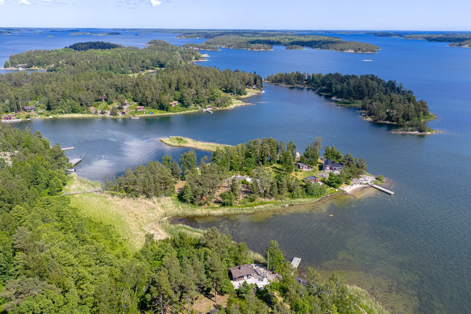 Villa, Vättersö 42, Österåker