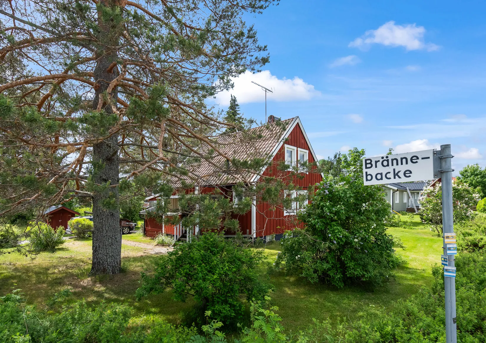 Villa, Bränne backe 17, Sandviken