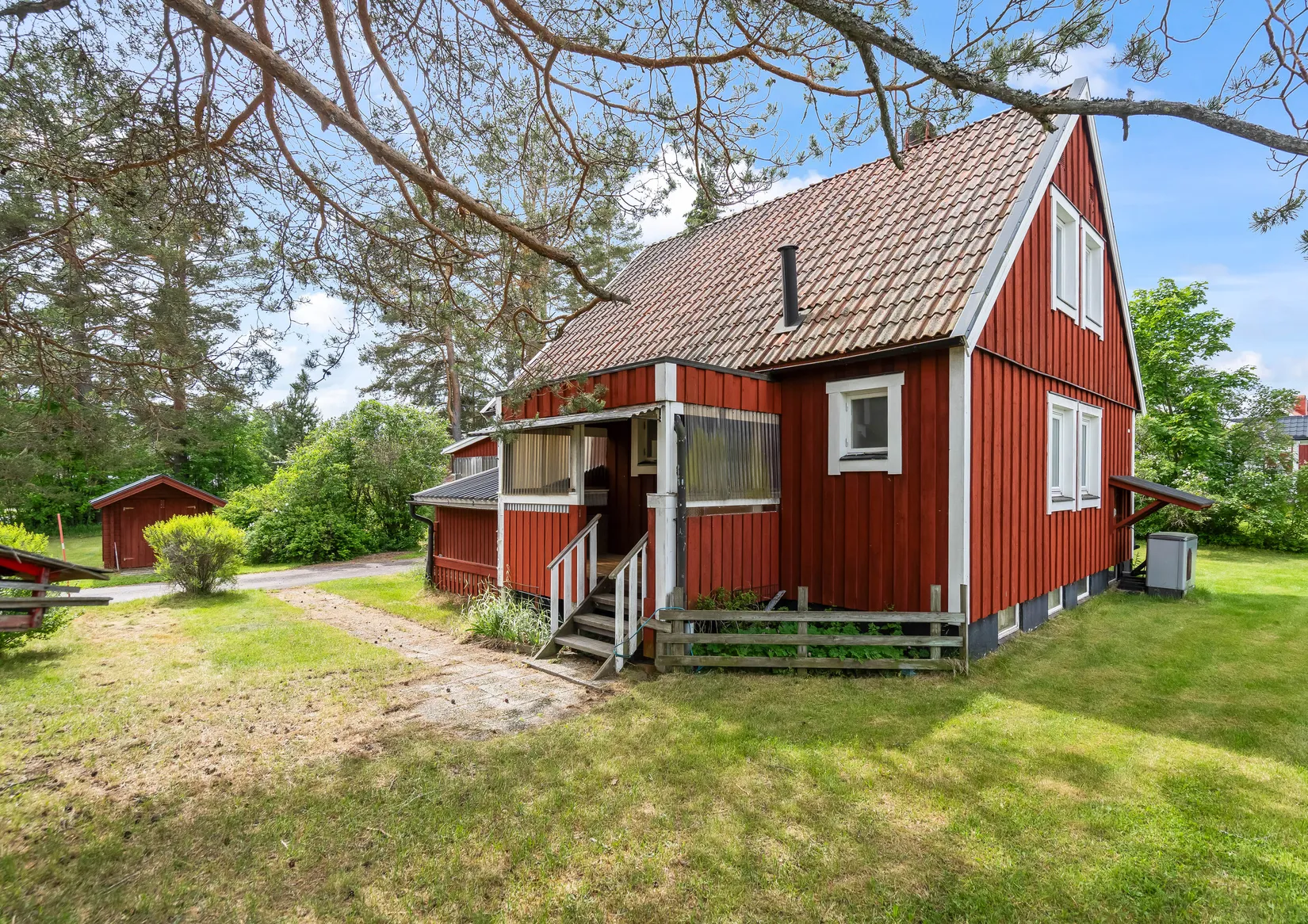 Villa, Bränne backe 17, Sandviken