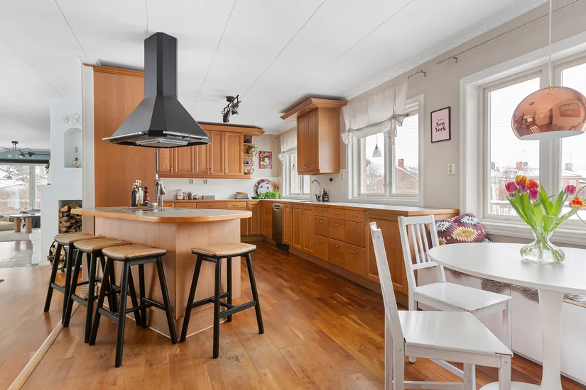 Villa, Fyndvägen 11, Skälby, Järfälla