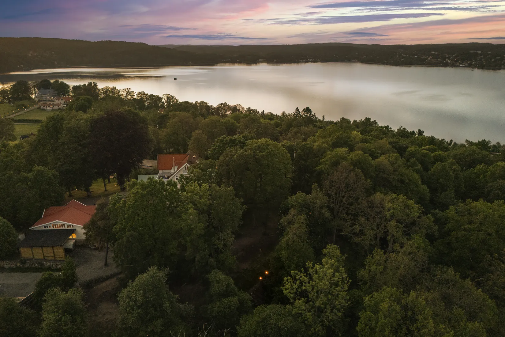 Villa, Stora Bråtavägen 12, Lerum-Stora Bråta, Lerum
