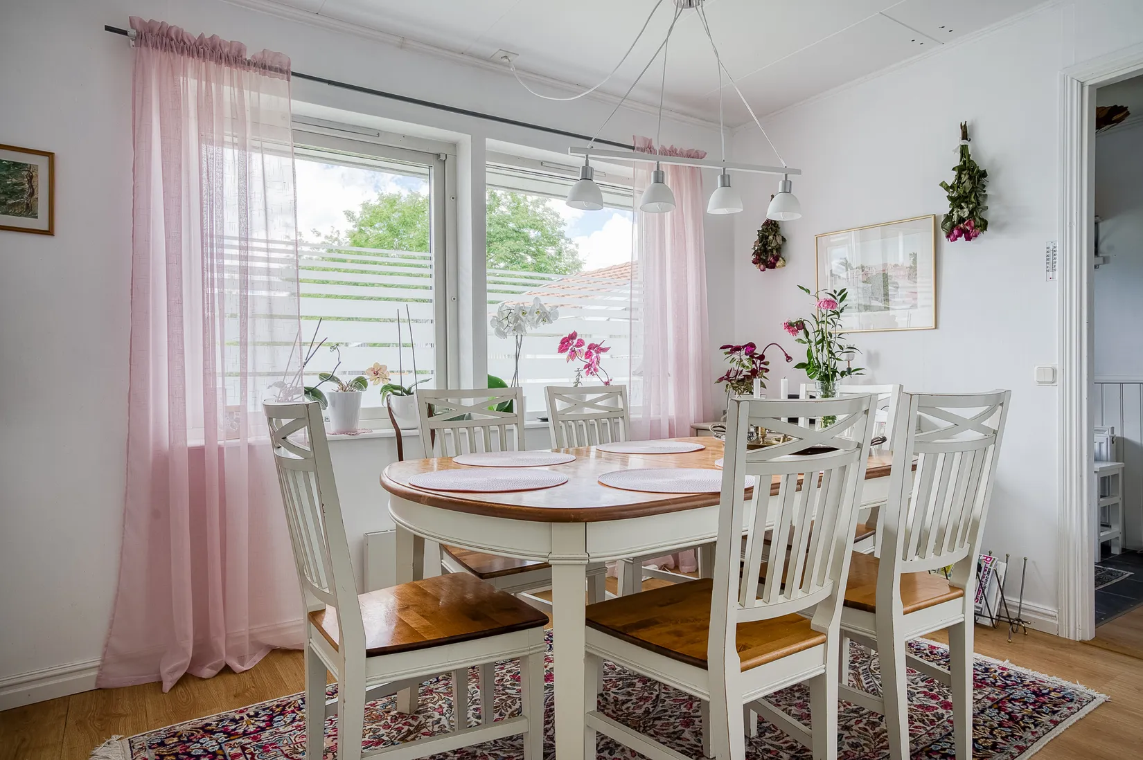 Bostadsrätt, Radhus, Otto bondes väg 25, Åkersberga- Tallsättra, Österåker