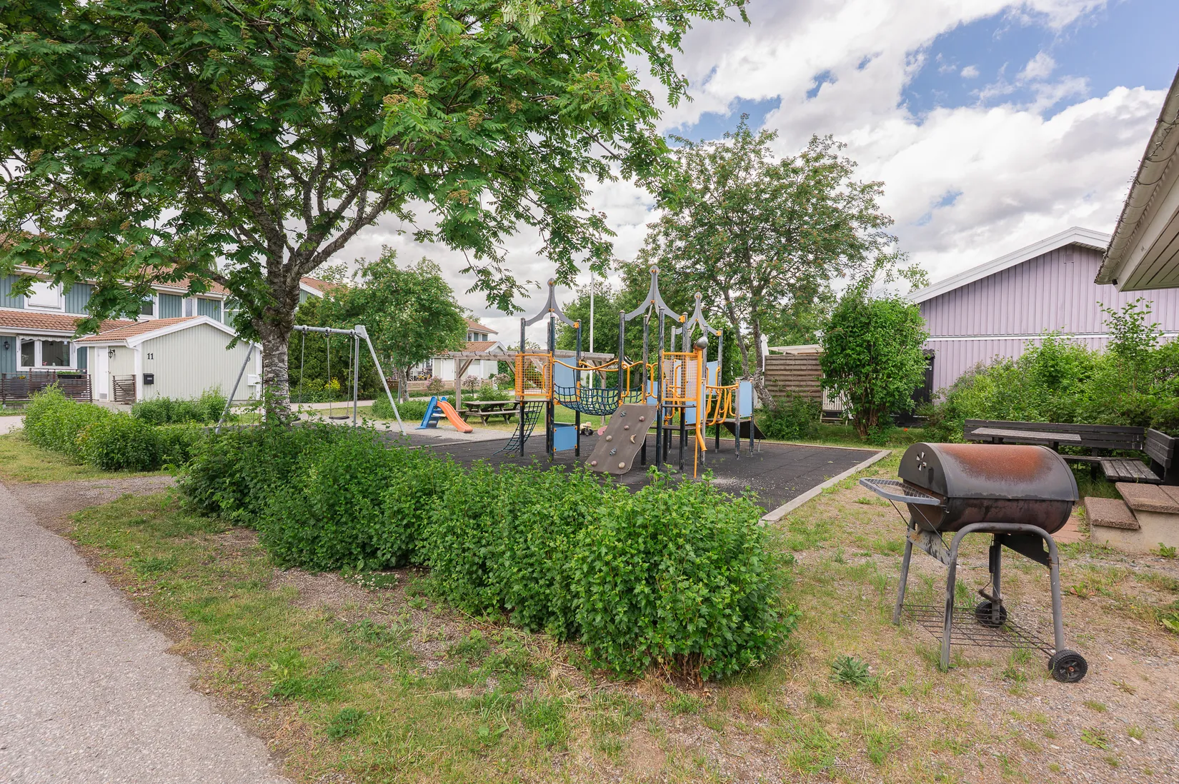 Bostadsrätt, Radhus, Otto bondes väg 25, Åkersberga- Tallsättra, Österåker