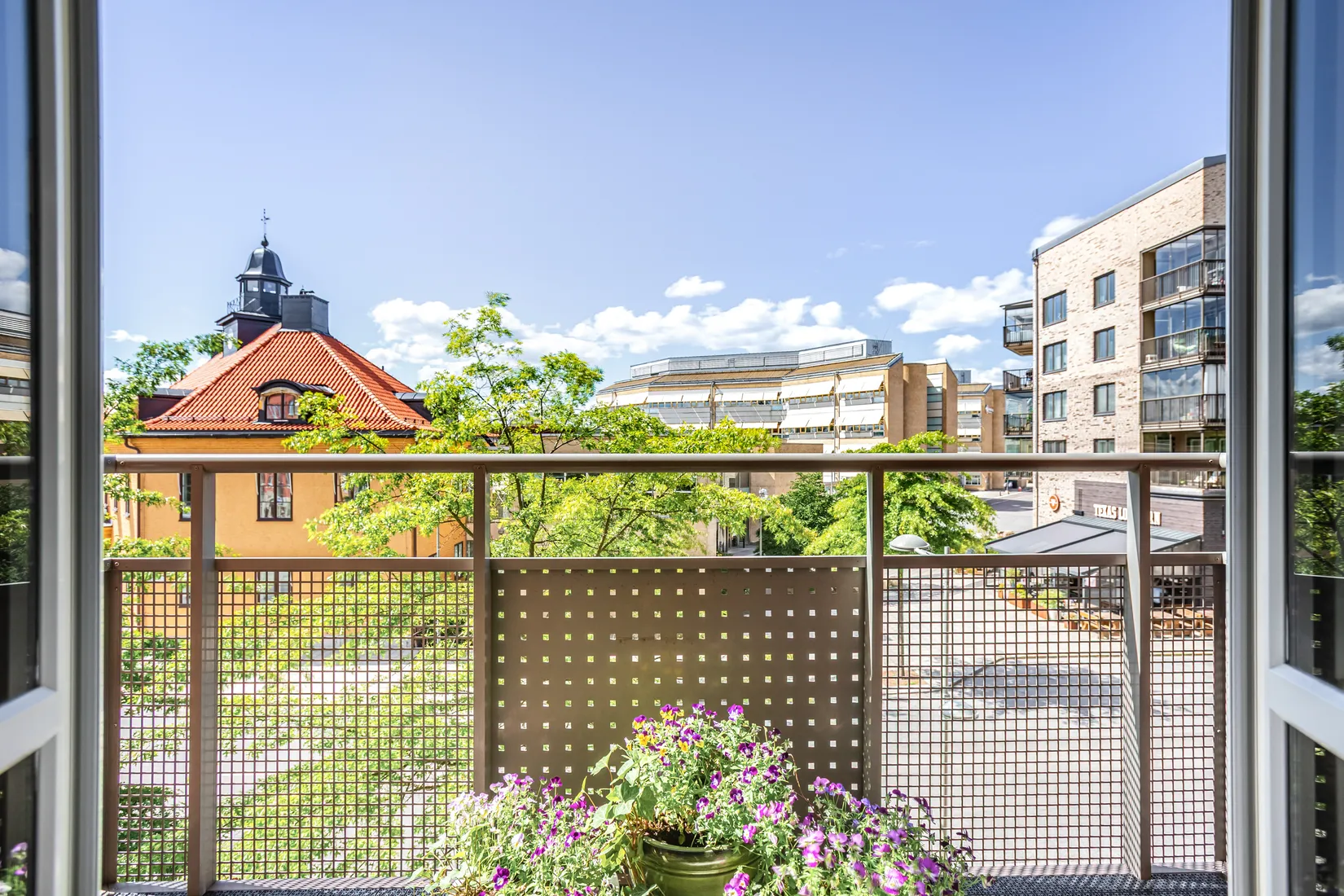 Bostadsrätt, Götalandsvägen 247, Älvsjö, Stockholm