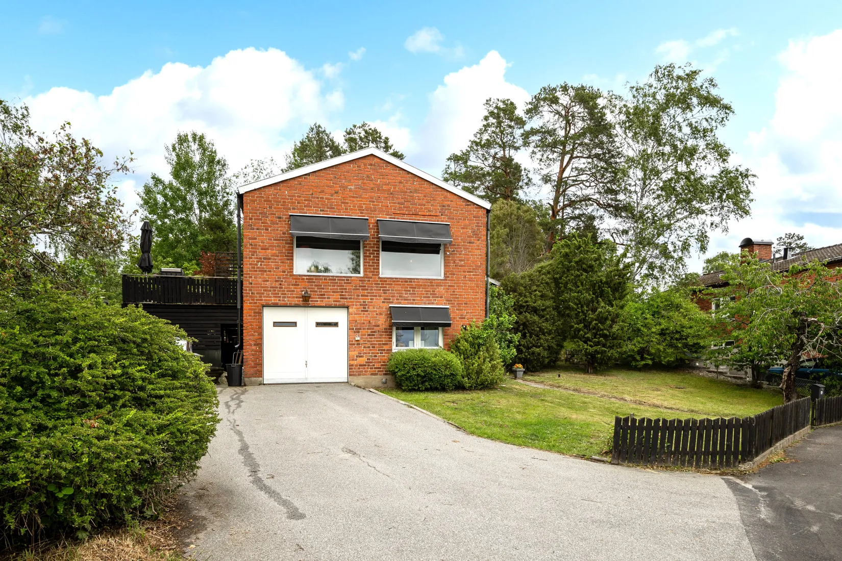 Villa, Munkvägen 16, Lugnet, Värmdö
