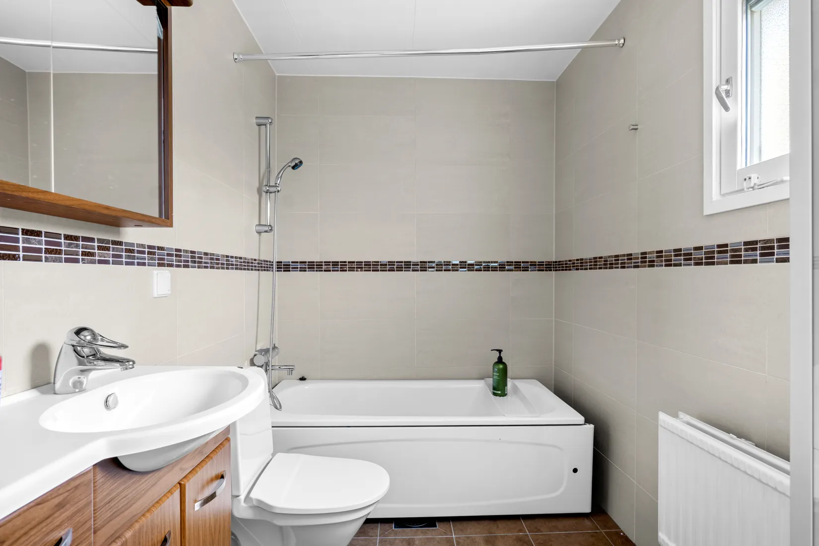 Villa, Rådjursvägen 257, Skäcklinge, Botkyrka