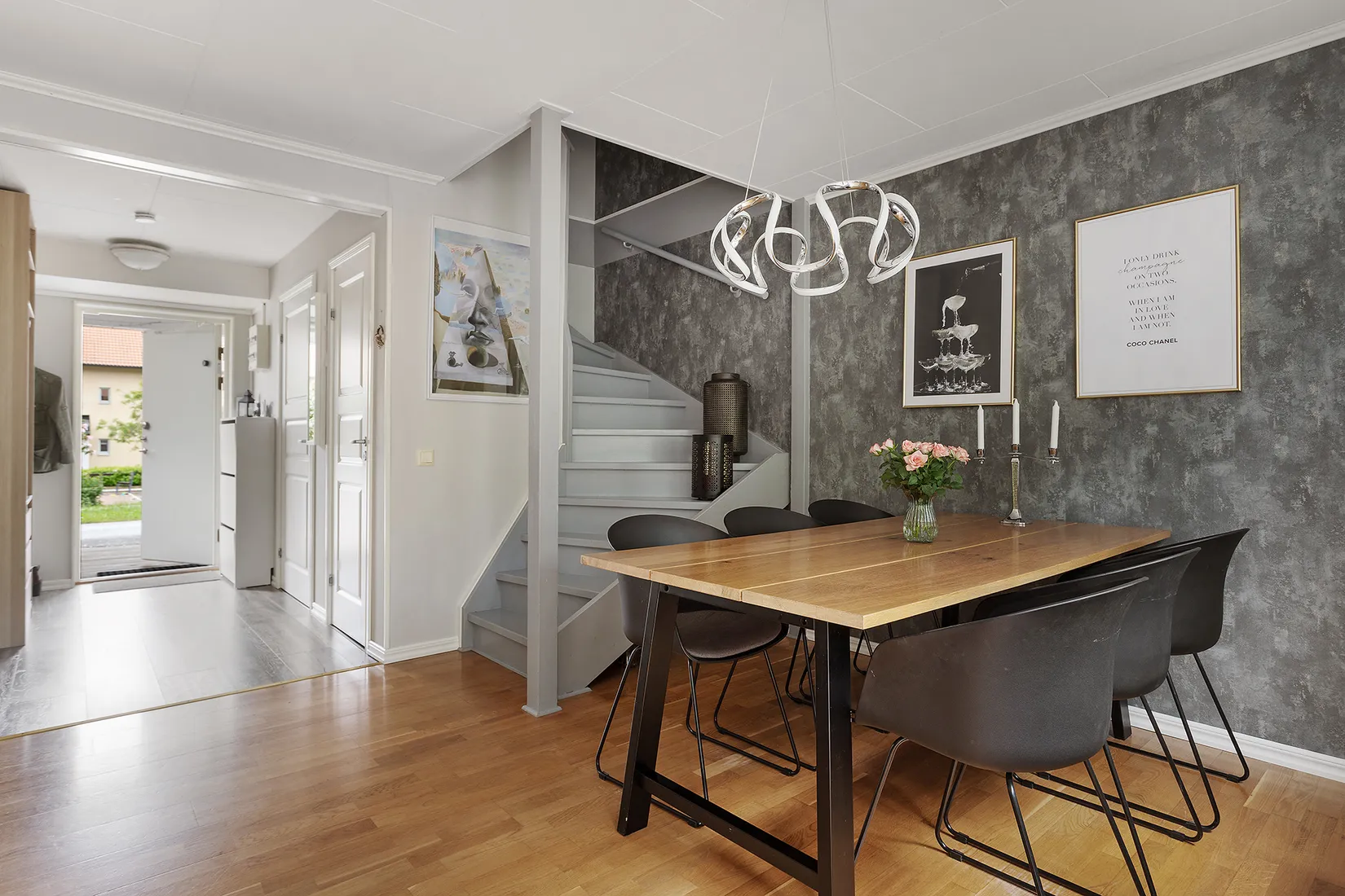Bostadsrätt, Radhus, Hagtornsvägen 9, Sigtuna stad, Sigtuna