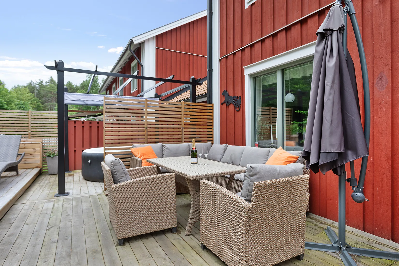 Bostadsrätt, Radhus, Hagtornsvägen 9, Sigtuna stad, Sigtuna