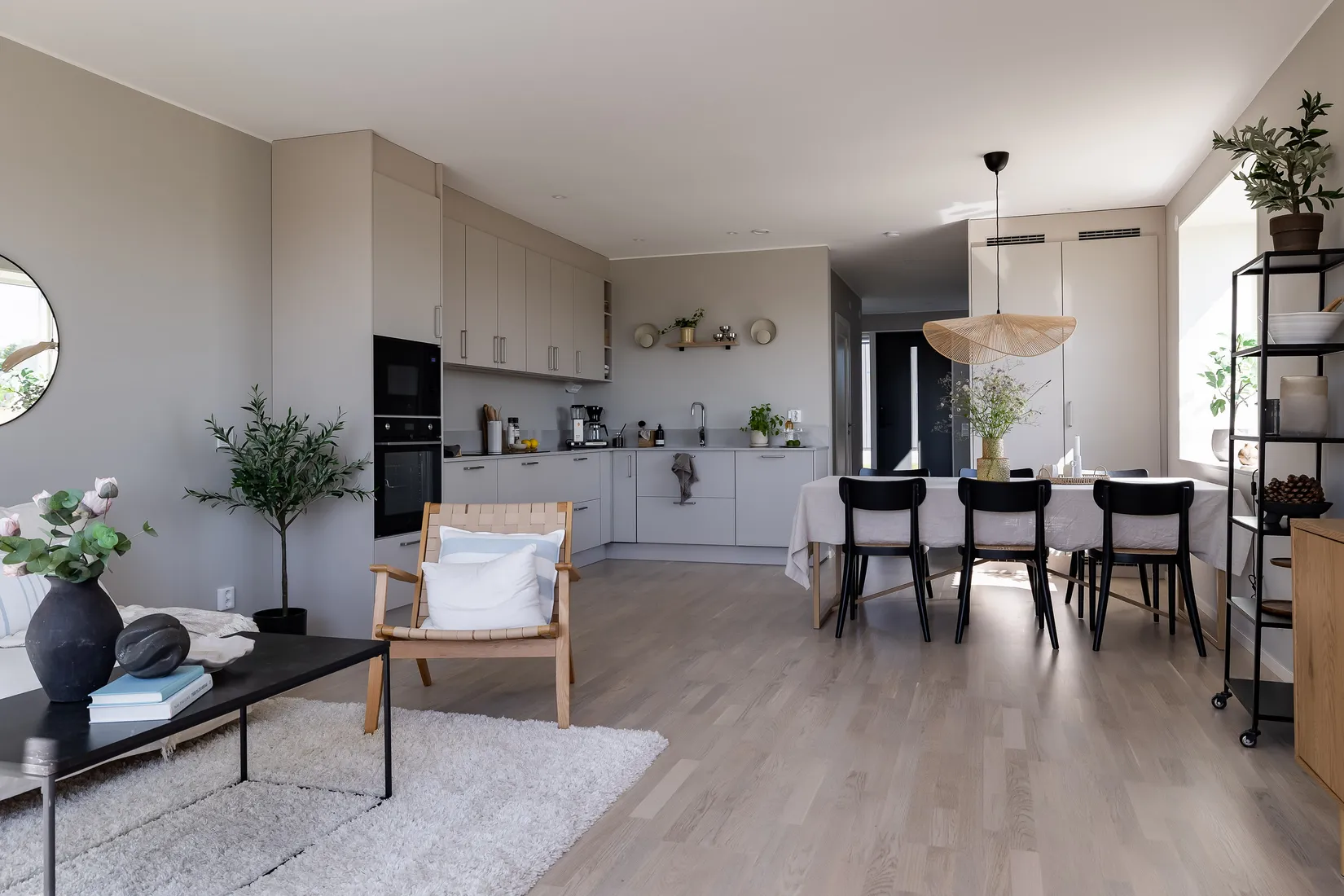 Radhus, Klövergatan, Gröna Sörby, Kumla