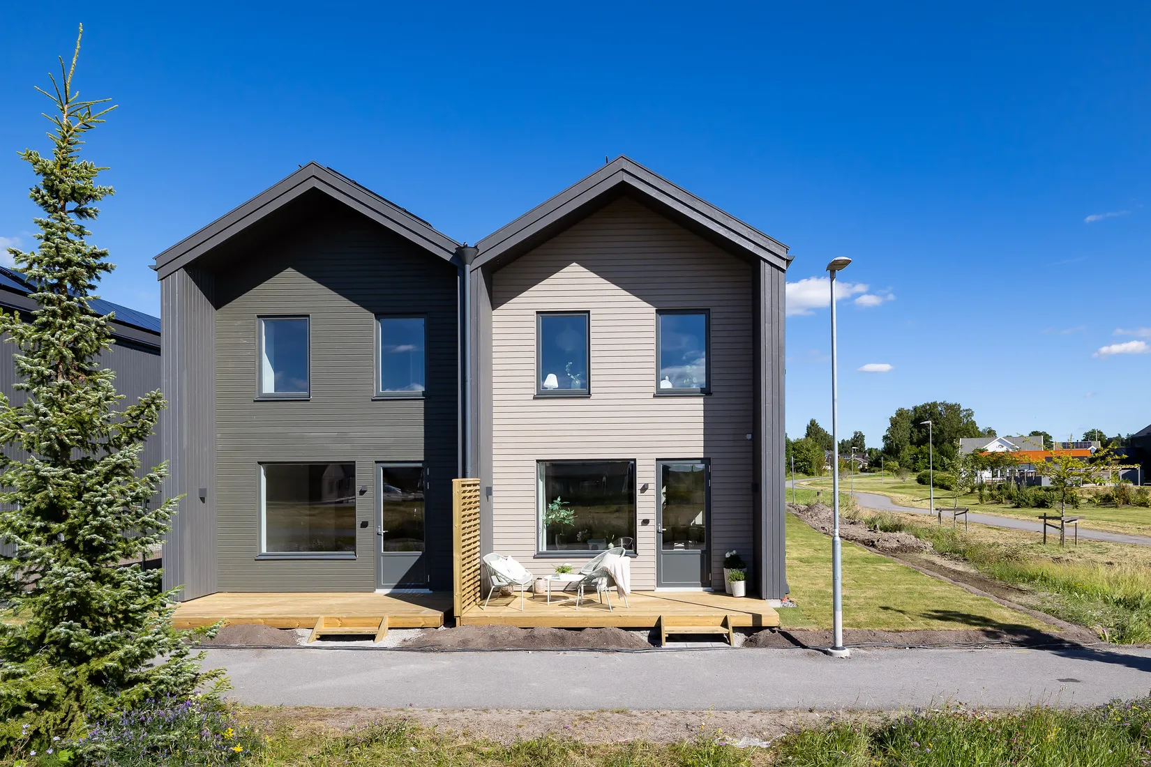 Radhus, Klövergatan, Gröna Sörby, Kumla