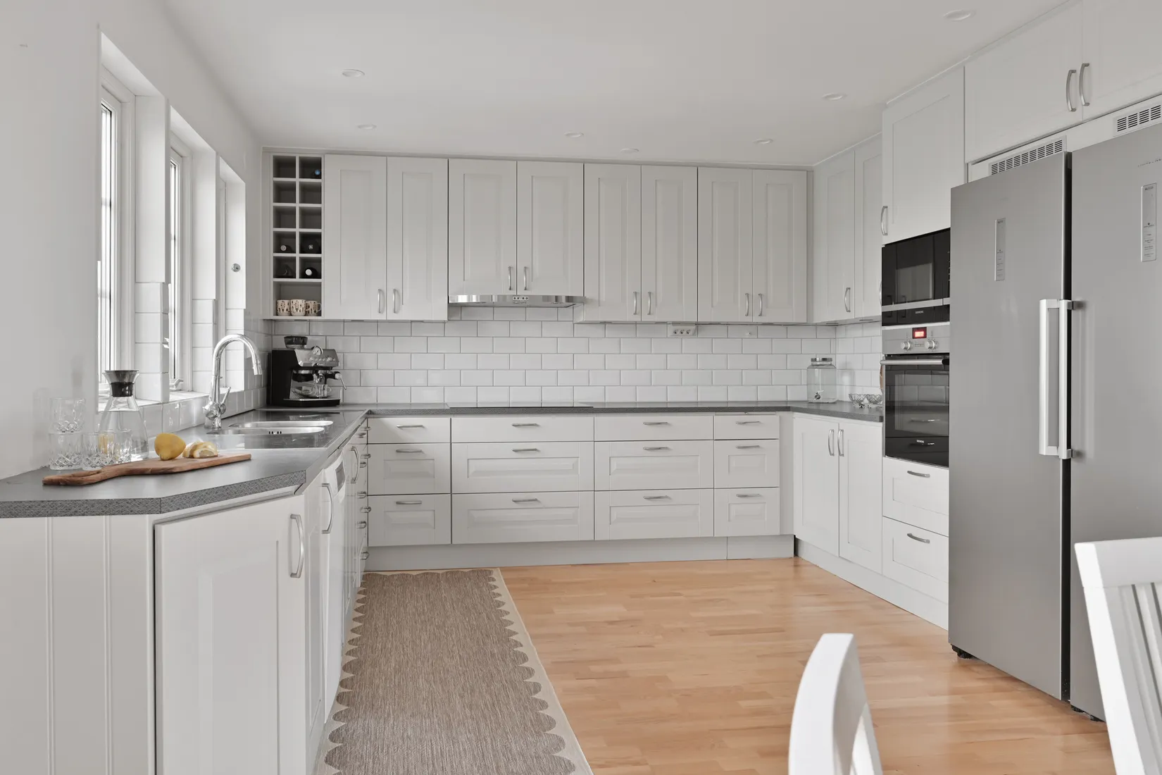 Villa, Radhus, Vattenmåravägen 60, Sjukyrkoberget, Upplands Väsby