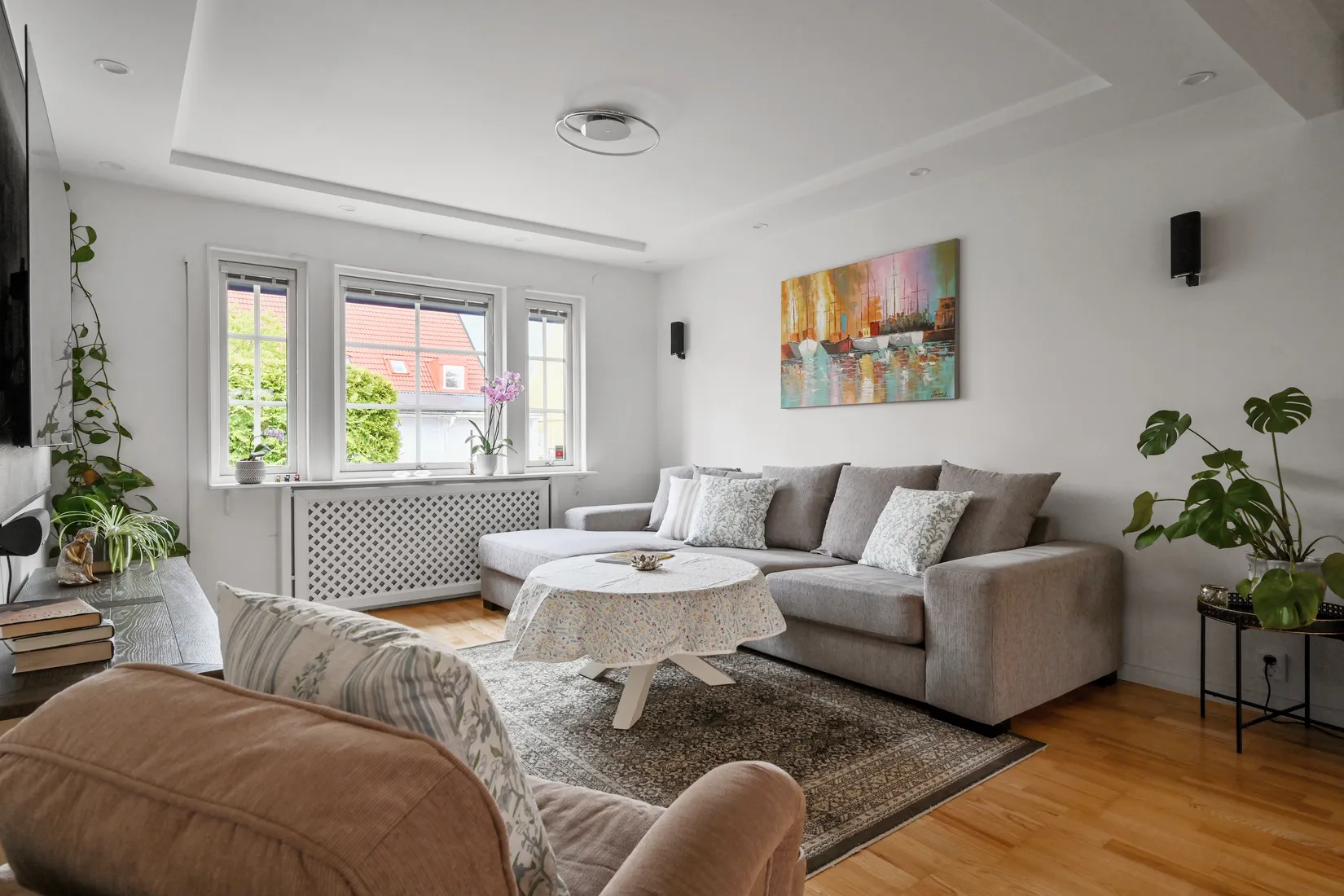 Villa, Radhus, Vattenmåravägen 60, Sjukyrkoberget, Upplands Väsby