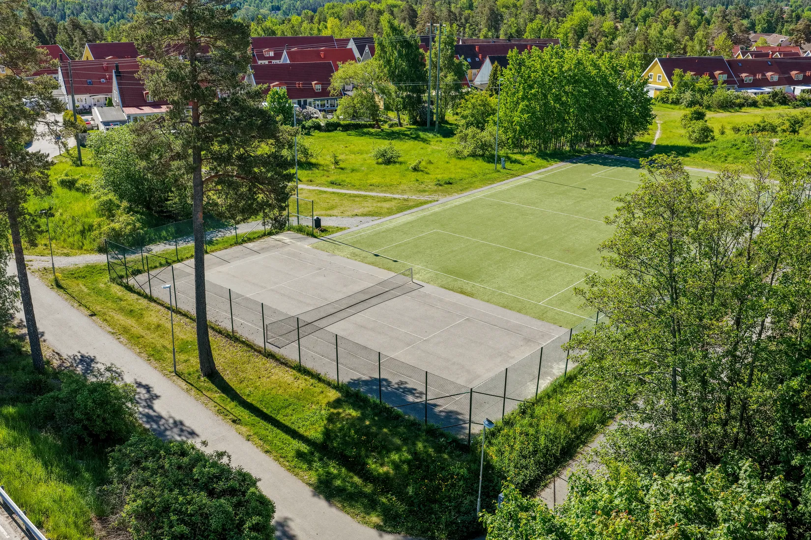 Villa, Radhus, Vattenmåravägen 60, Sjukyrkoberget, Upplands Väsby