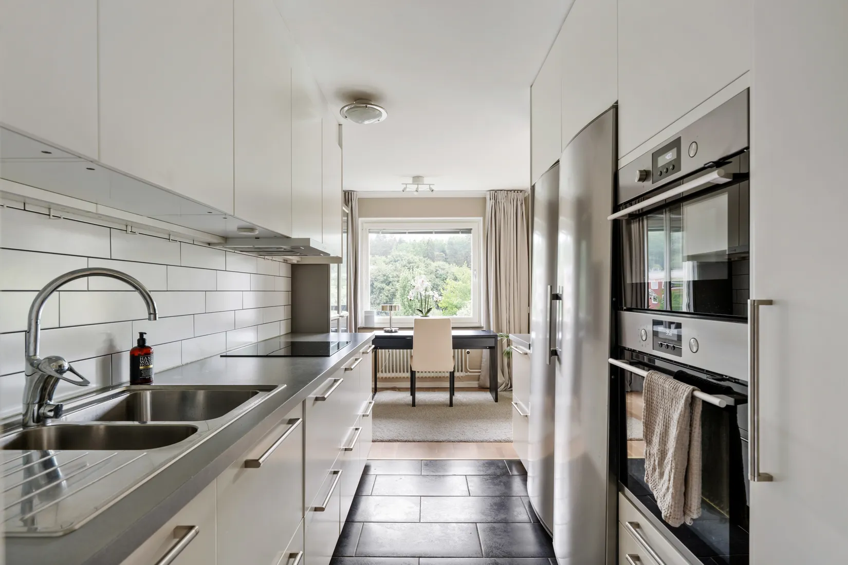 Bostadsrätt, Åkerbyvägen 356, 3tr, Täby Centrum, Täby