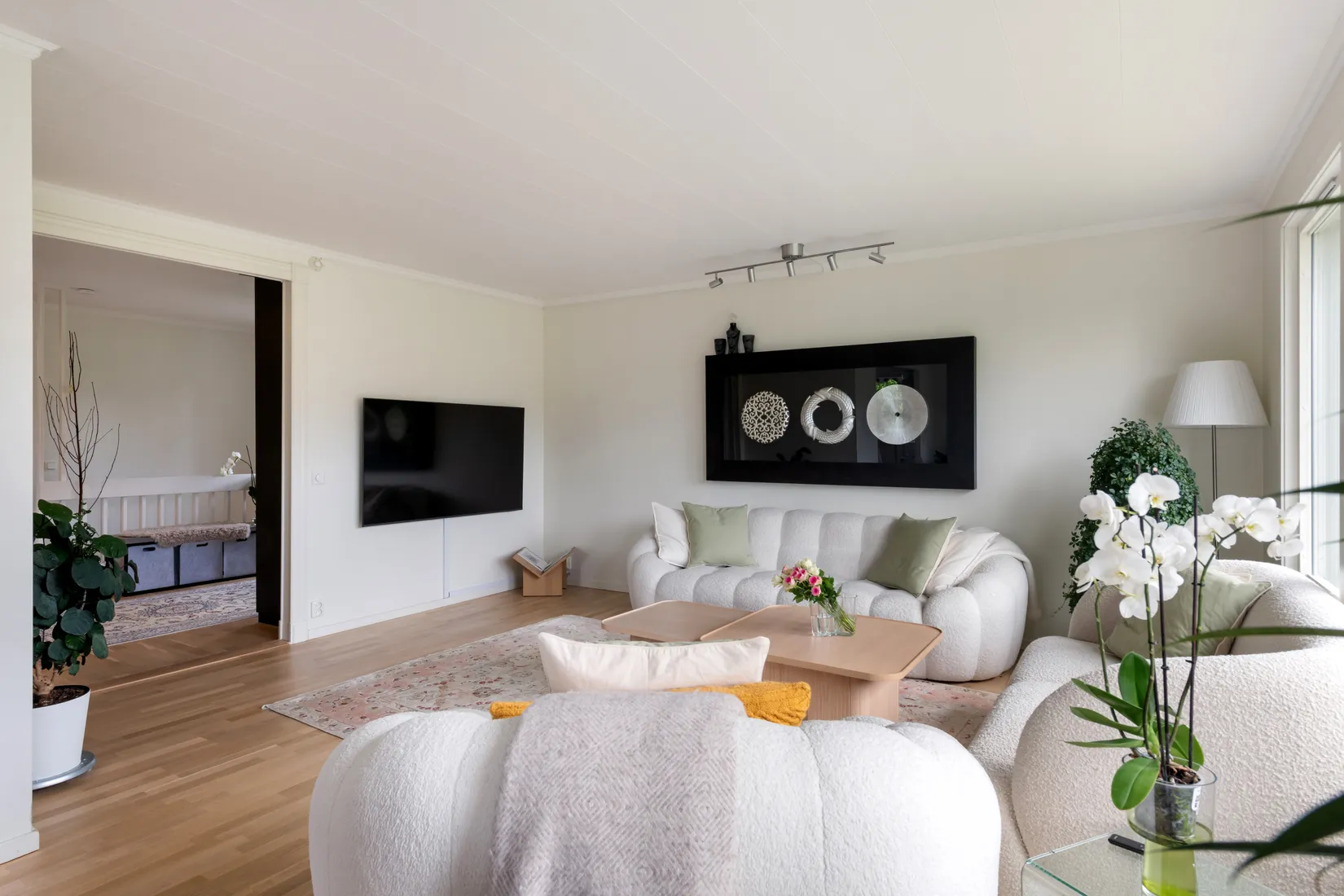 Villa, Järngränd 14, Skarpäng, Täby