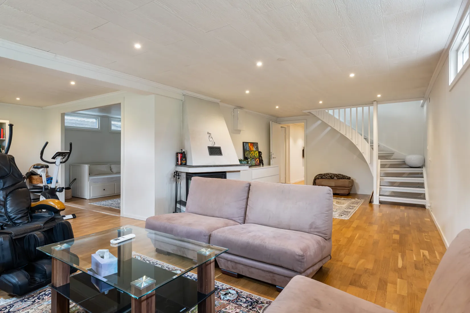 Villa, Järngränd 14, Skarpäng, Täby
