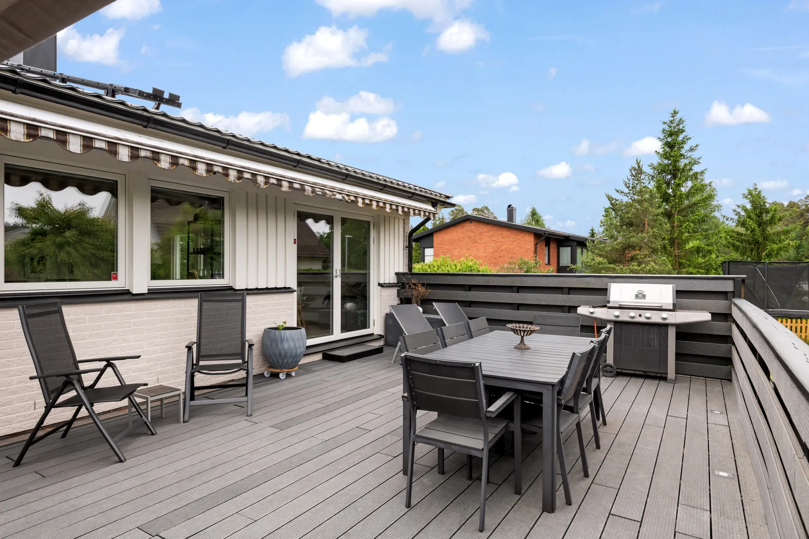 Villa, Järngränd 14, Skarpäng, Täby