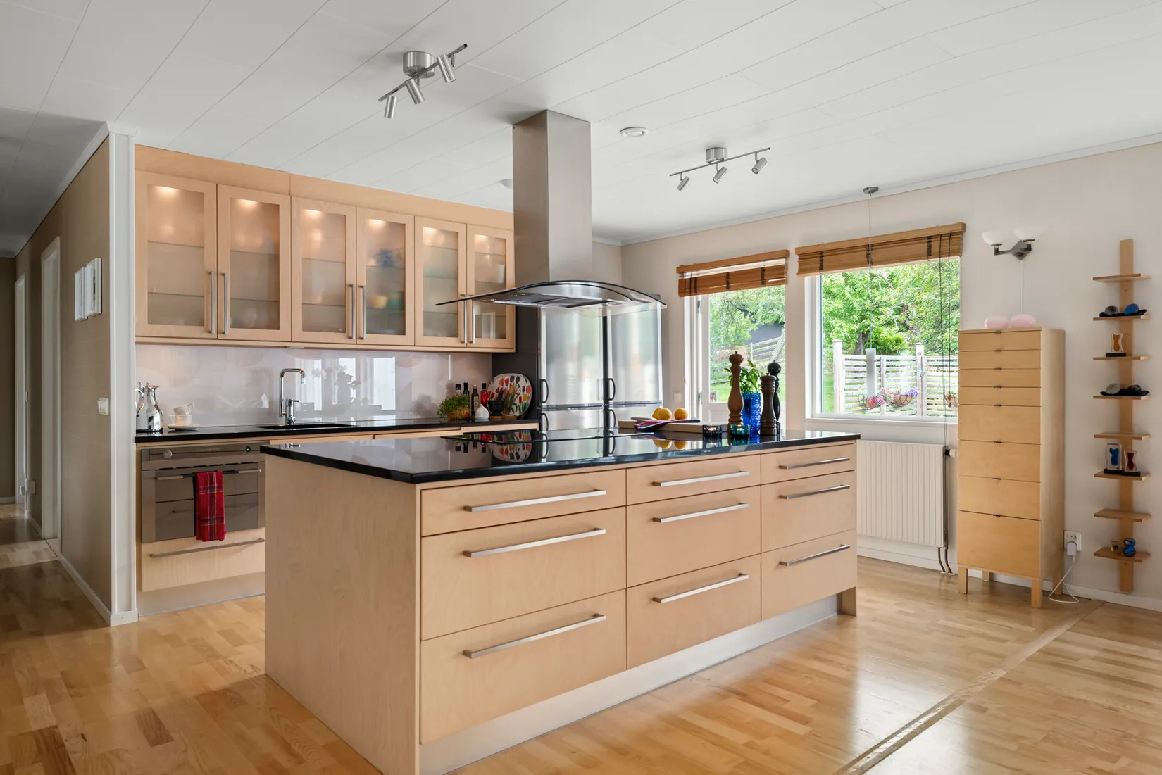 Villa, Tårpilsgränd 18, Hässelby Norra Villastad, Stockholm