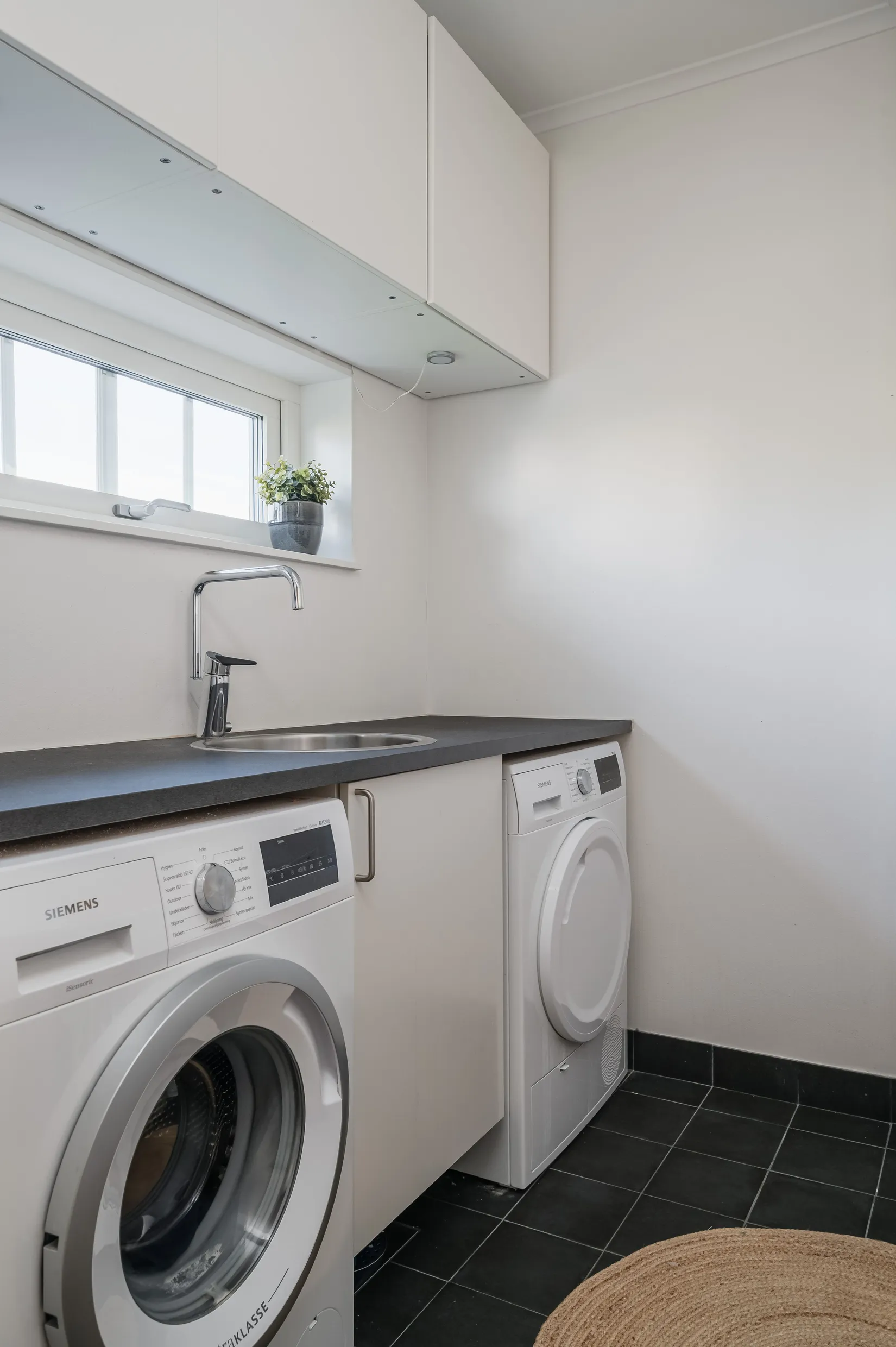 Bostadsrätt, Radhus, Sara Lisas väg 54, Lilla Källviken, Falun