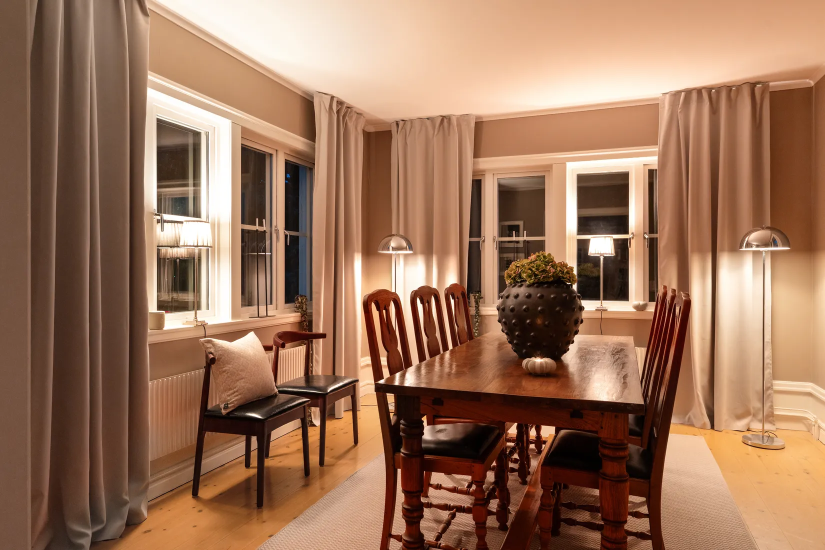 Villa, Strandbergsvägen 8, Nyköping