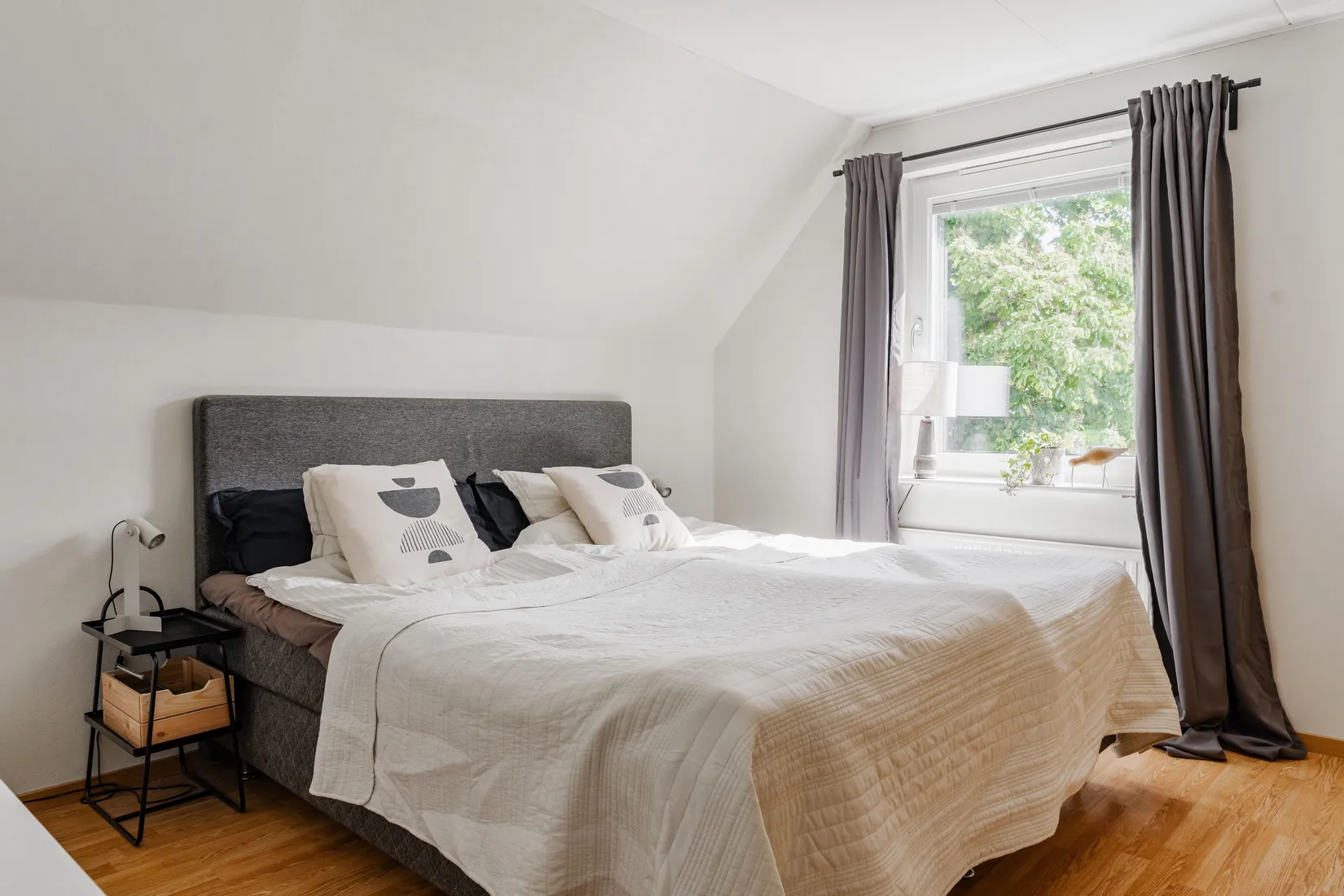 Radhus, Fogdegårdsvägen 40, Skara
