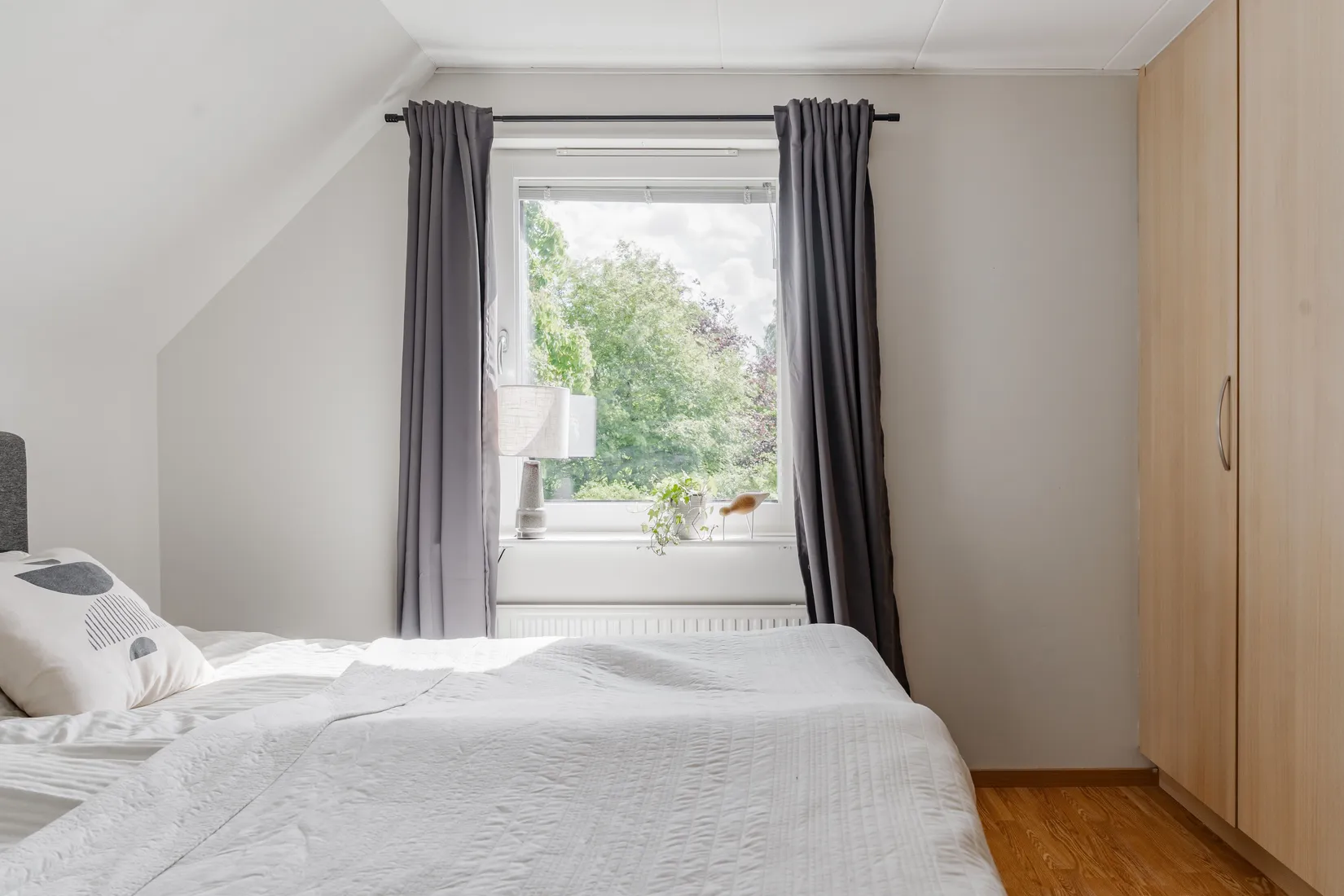 Radhus, Fogdegårdsvägen 40, Skara