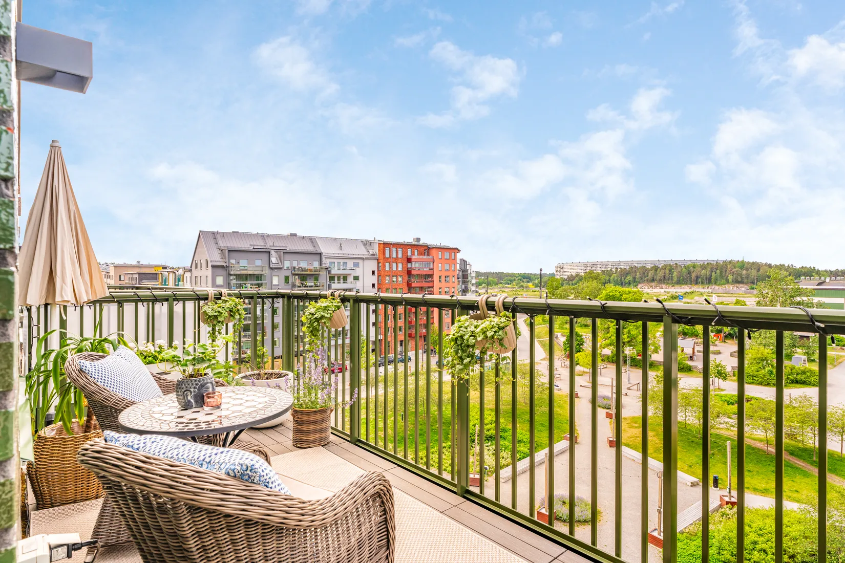 Bostadsrätt, PARKALLÉN 46, HÖGST UPP!, Täby Park, Täby