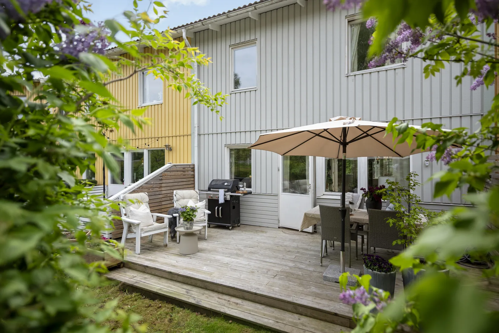 Villa, Radhus, Alliansvägen 10, Gribbylund, Täby
