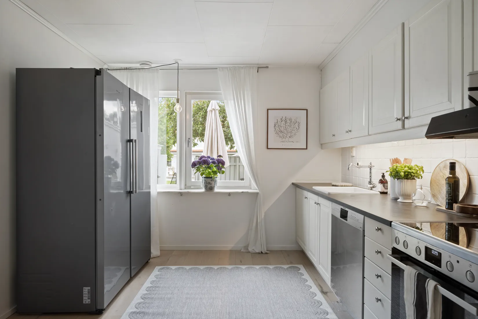Villa, Radhus, Alliansvägen 10, Gribbylund, Täby