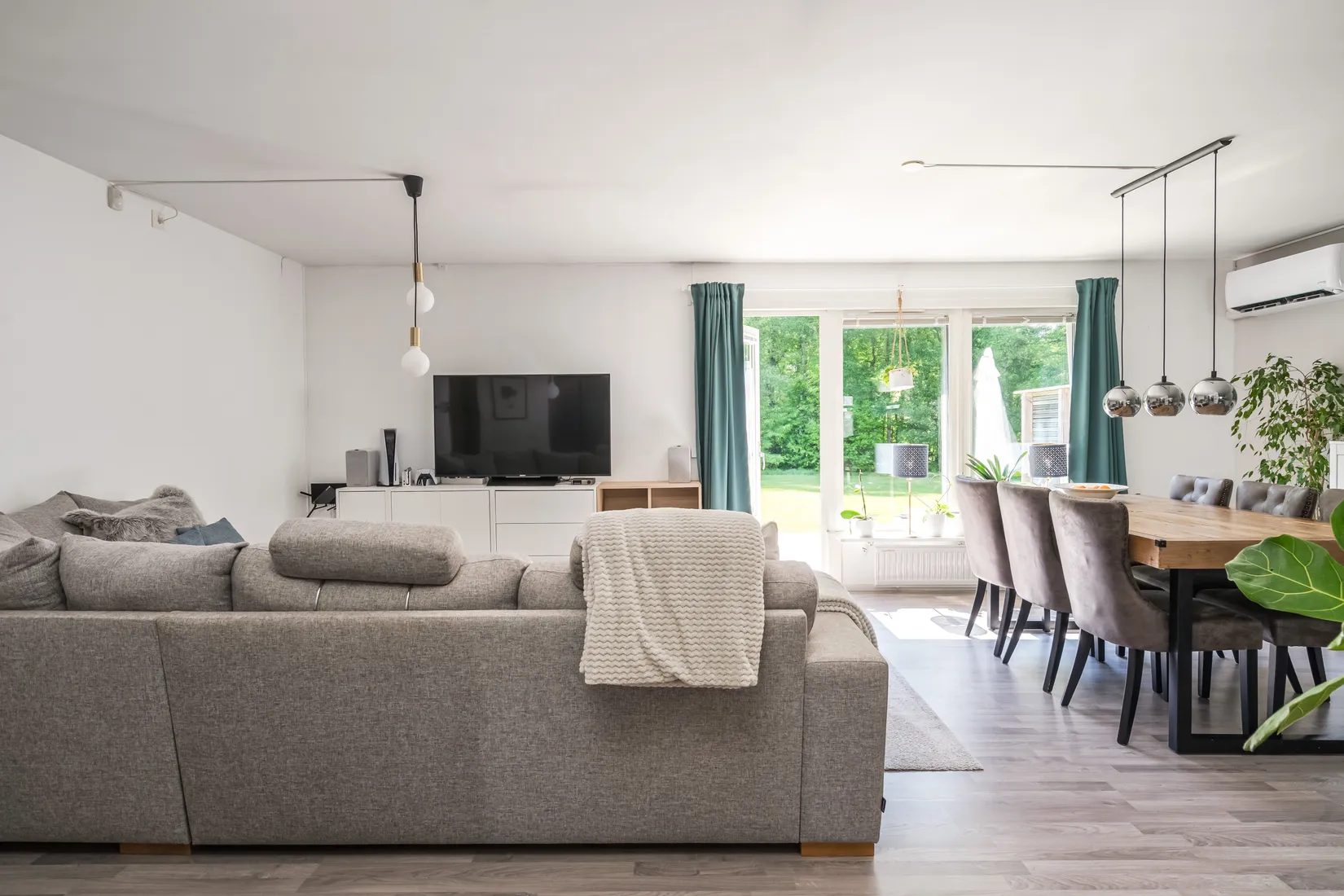 Bostadsrätt, Radhus, Råsslavägen 116, Krokek, Norrköping