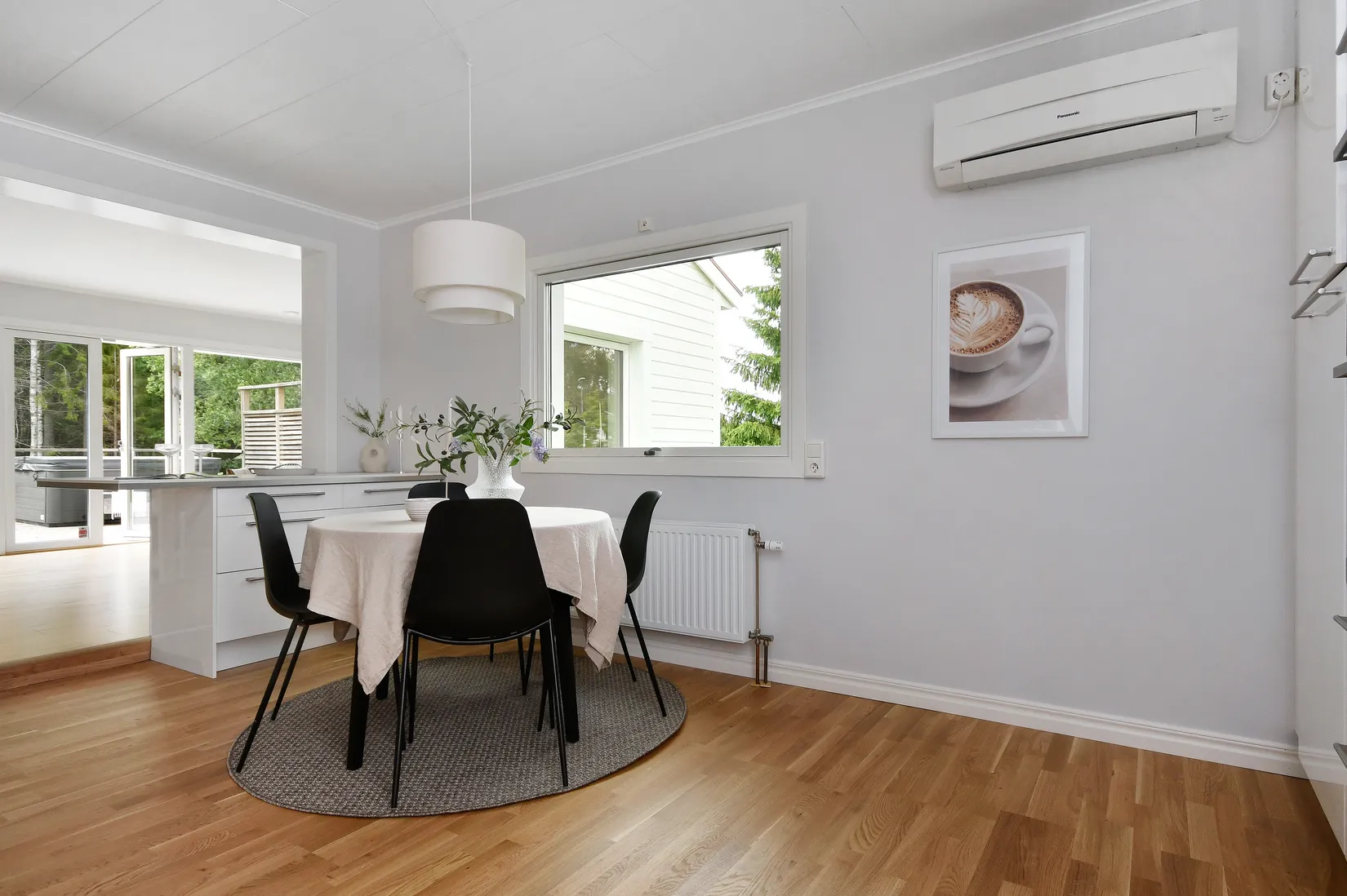 Bostadsrätt, Villa, Rökärrsvägen 1 A, Handen, Haninge