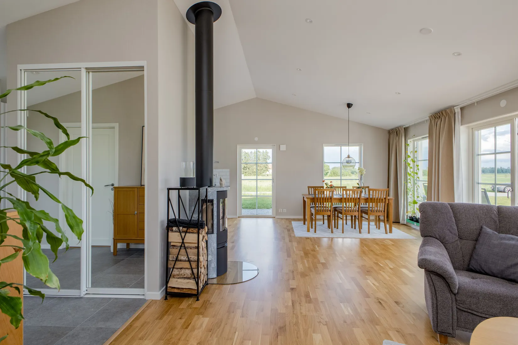 Villa, Sparrsätra-Hässelby 13, Enköping