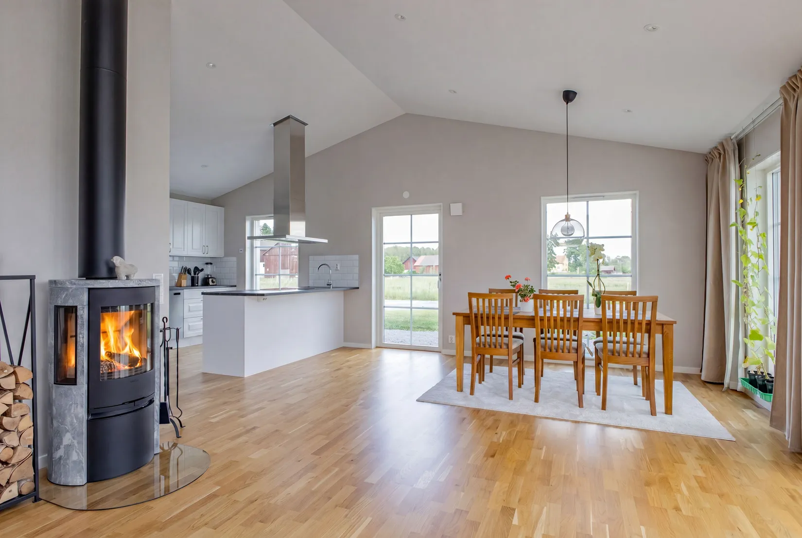 Villa, Sparrsätra-Hässelby 13, Enköping
