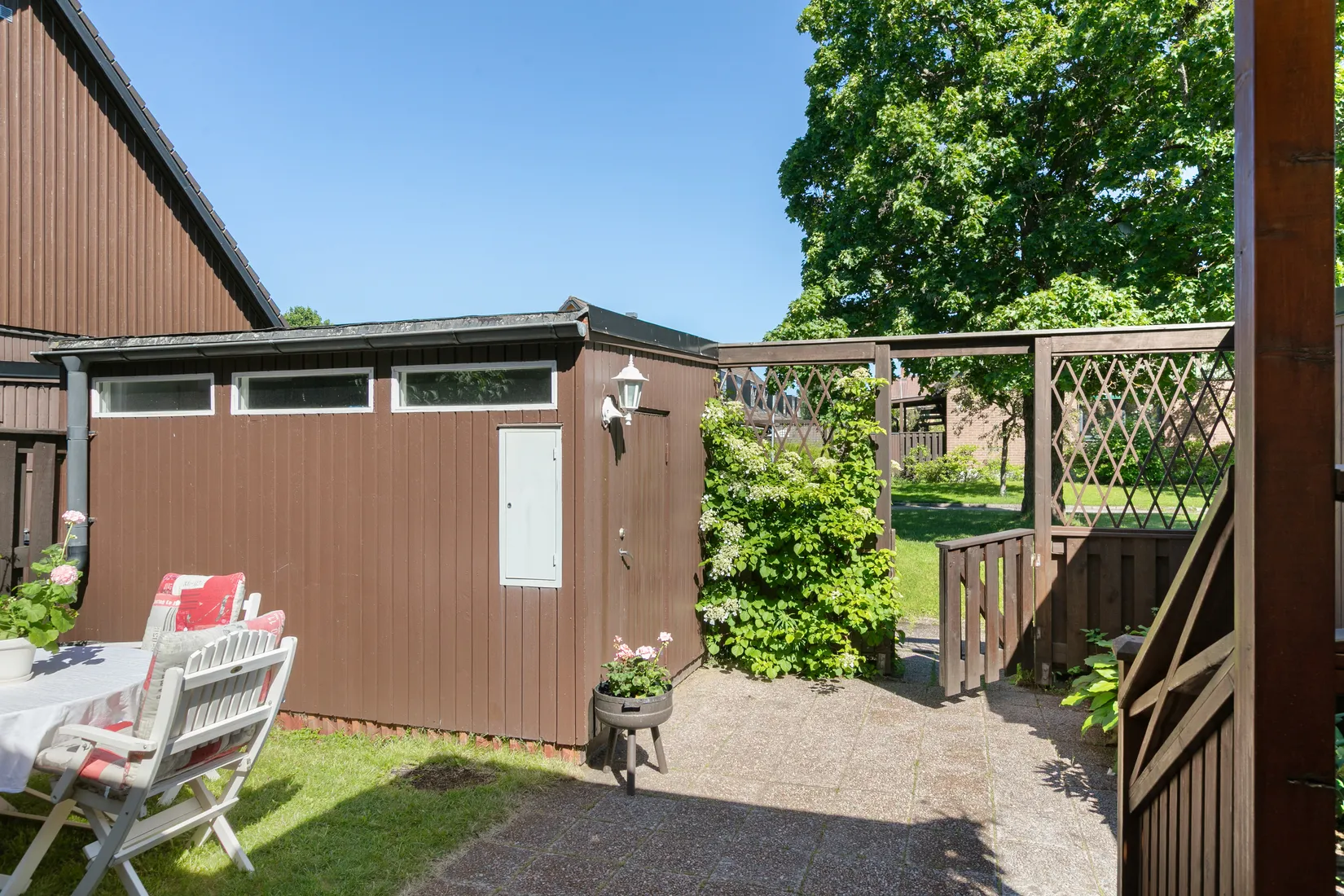 Radhus, Idrottsvägen 22B, Centalt, Sandviken