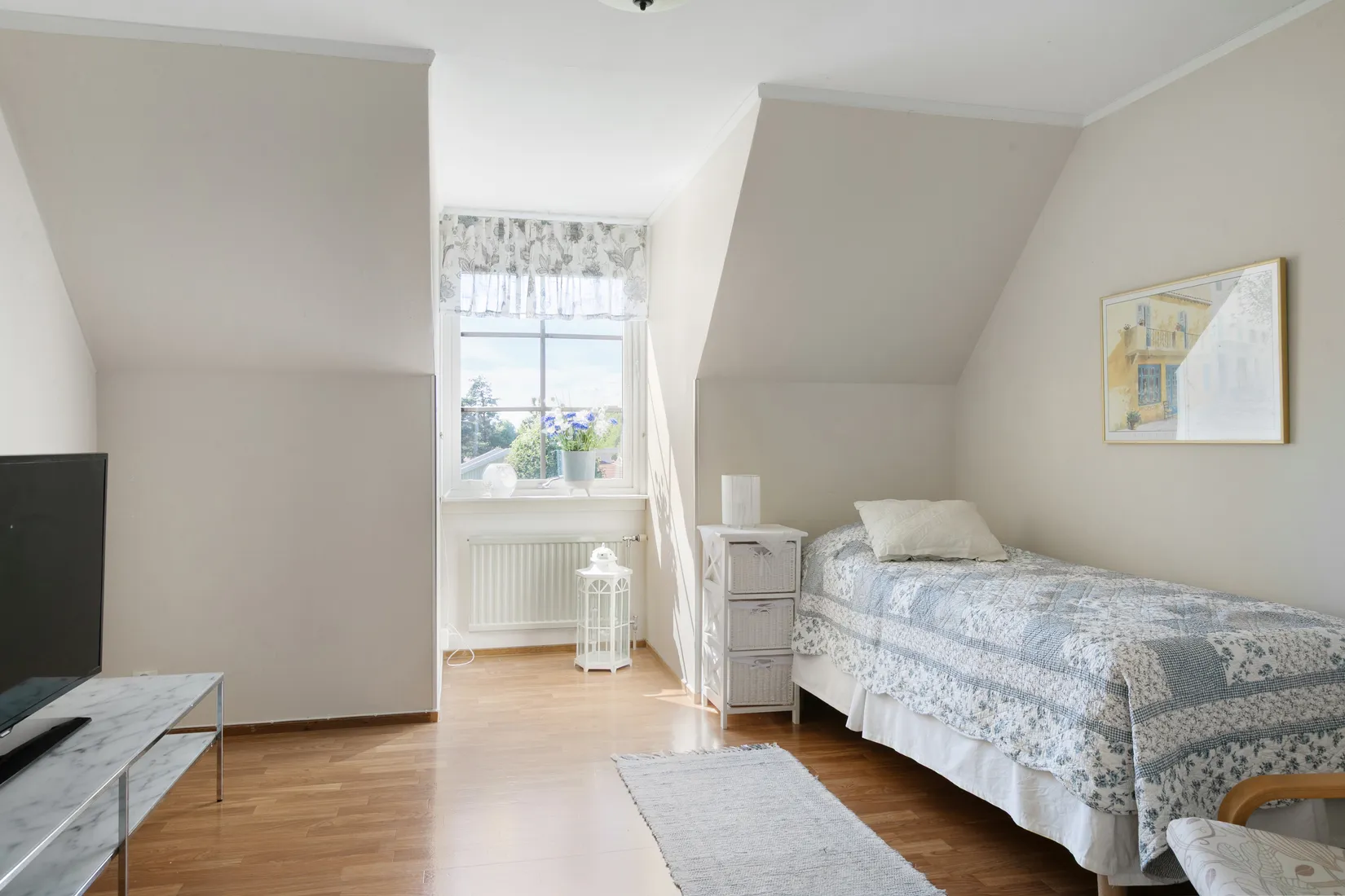 Radhus, Idrottsvägen 22B, Centalt, Sandviken